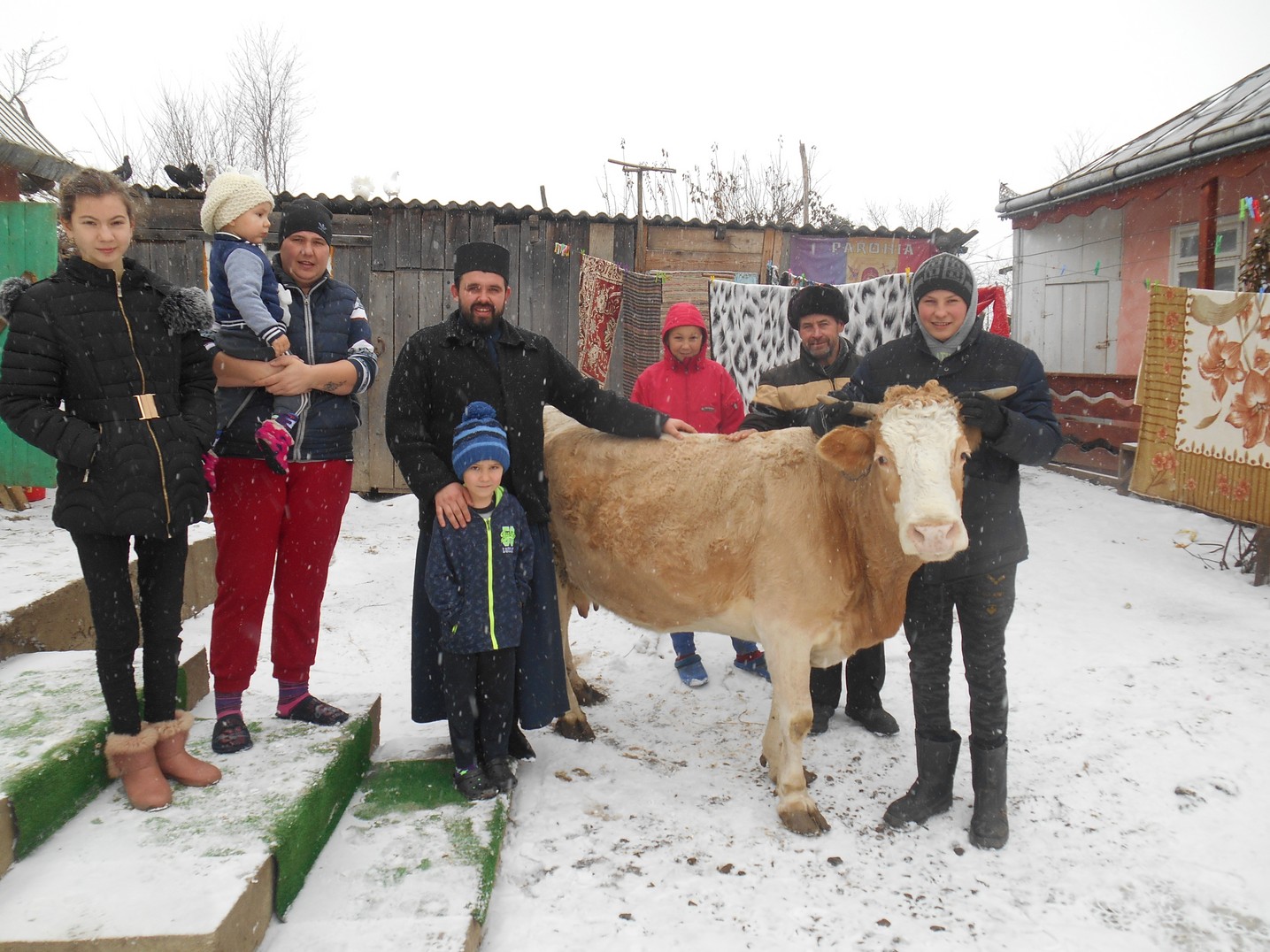 Proiectul misionar-filantropic „Lumina faptelor bune” în parohiile Chişcăreni şi Sat Nou