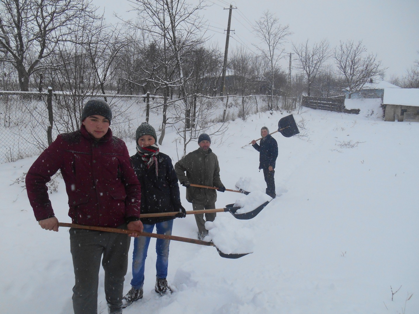 Proiectul misionar-filantropic „Lumina faptelor bune” în parohiile Chişcăreni şi Sat Nou