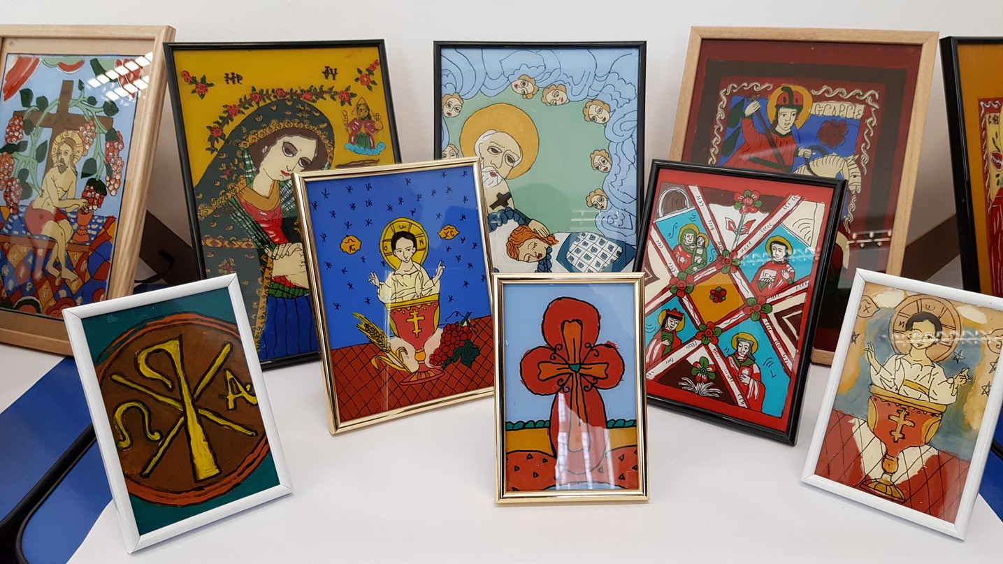 „Tabăra din pridvorul satului” la Tişăuţi: PS Părinte Damaschin Dorneanul, în mijlocul participanților