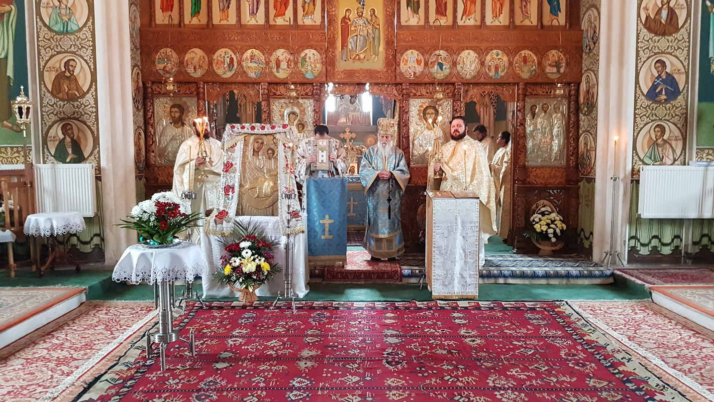 Hramul Parohiei Slătioara