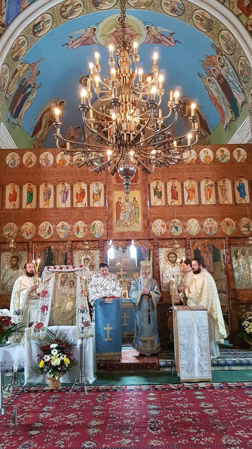 Hramul Parohiei Slătioara