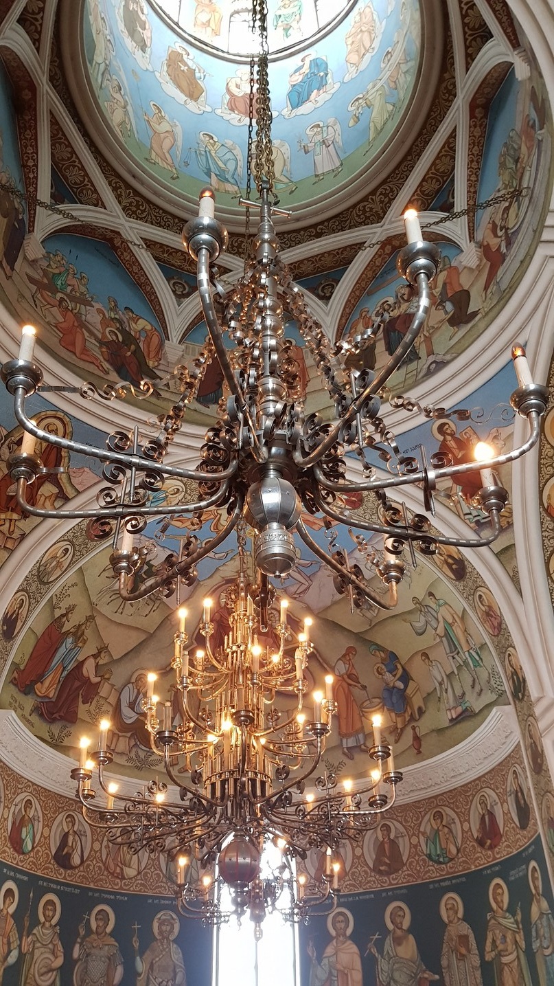 Hramul Parohiei Slătioara