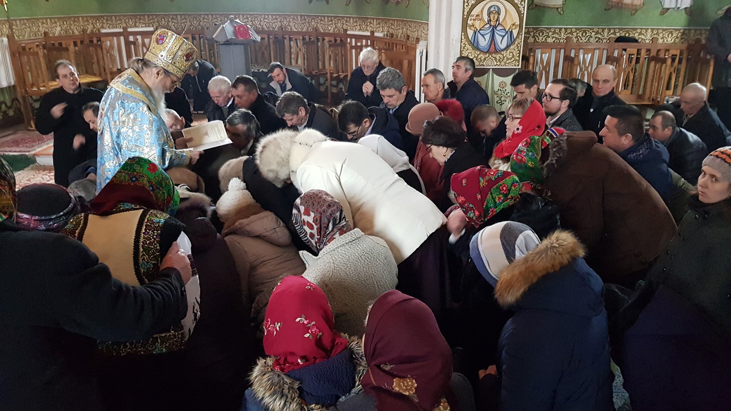 Hramul Parohiei Slătioara