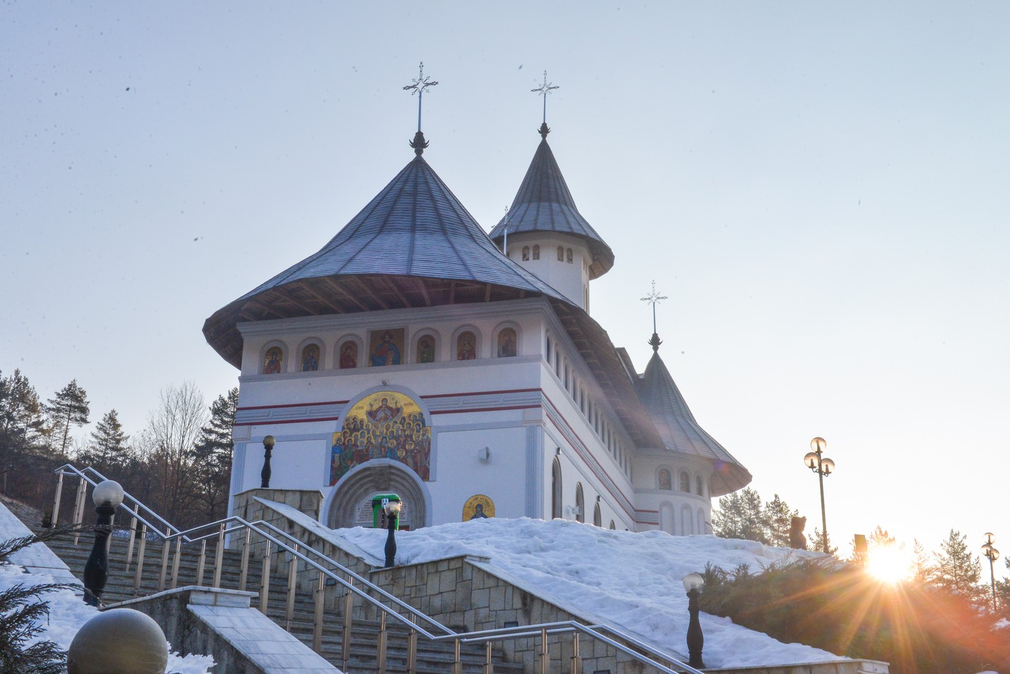Foto: Adrian Sârbu Slujbă Parastasului pentru părintele Teofil Lefter, la 7 ani de la trecerea la cele veșnice