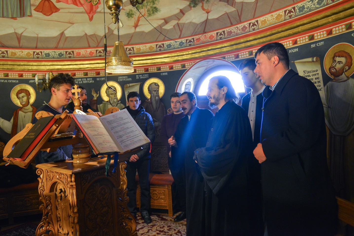 Foto: Adrian Sârbu Slujbă Parastasului pentru părintele Teofil Lefter, la 7 ani de la trecerea la cele veșnice