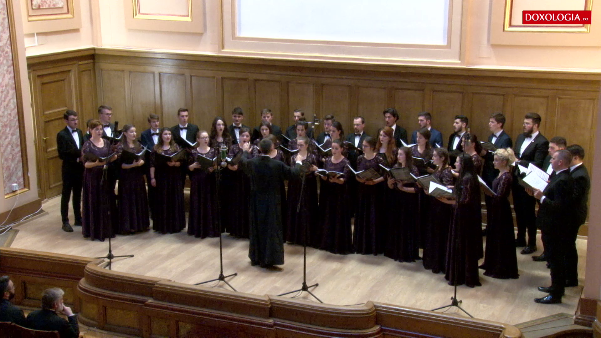 (Video) „Lino Leano - de doi” (muzica Nicolae Ursu) – Corala „Universitas”