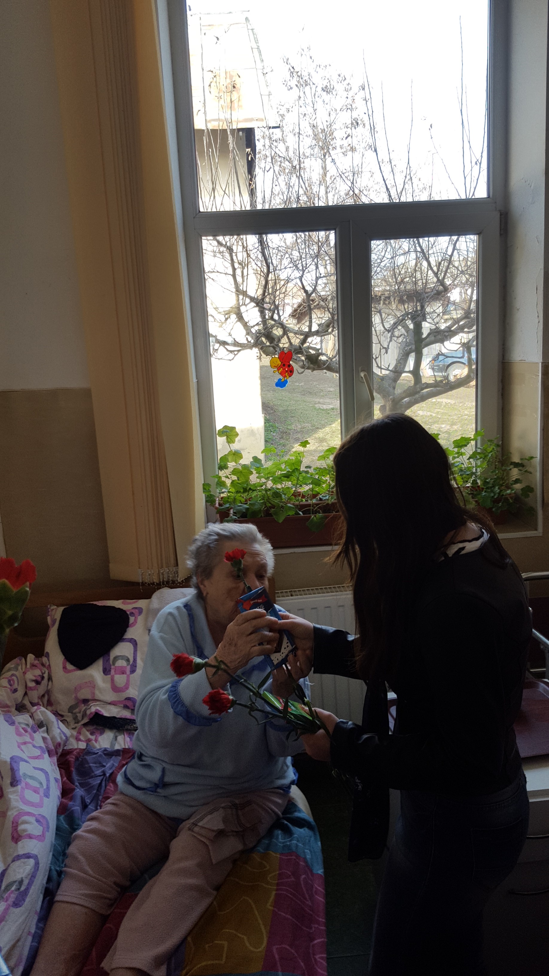 „Un mărțișor pentru fiecare”, în Parohia Cozmești și la Azilul de bătrâni de la Răducăneni