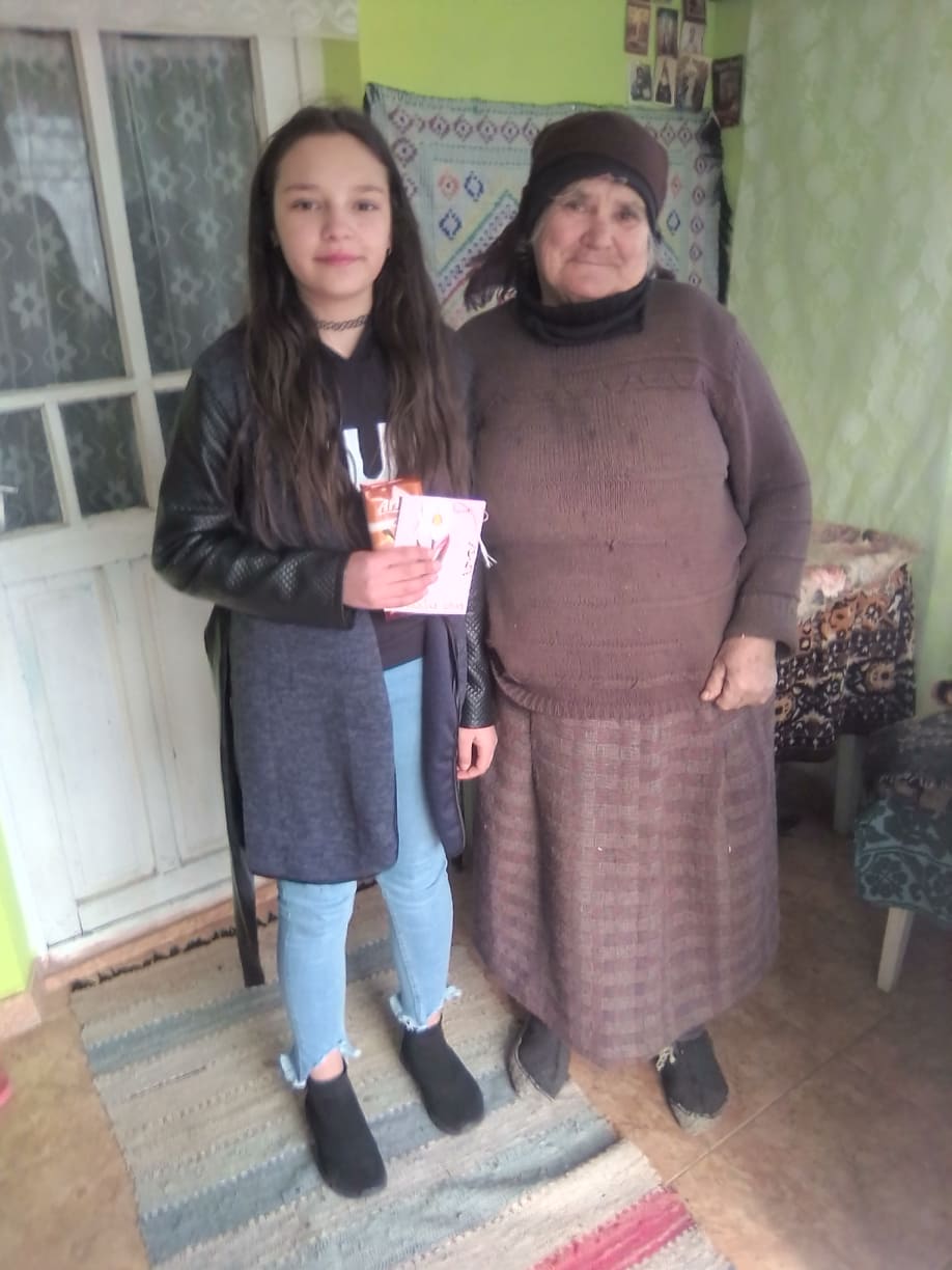 „Un mărțișor pentru fiecare”, în Parohia Cozmești și la Azilul de bătrâni de la Răducăneni