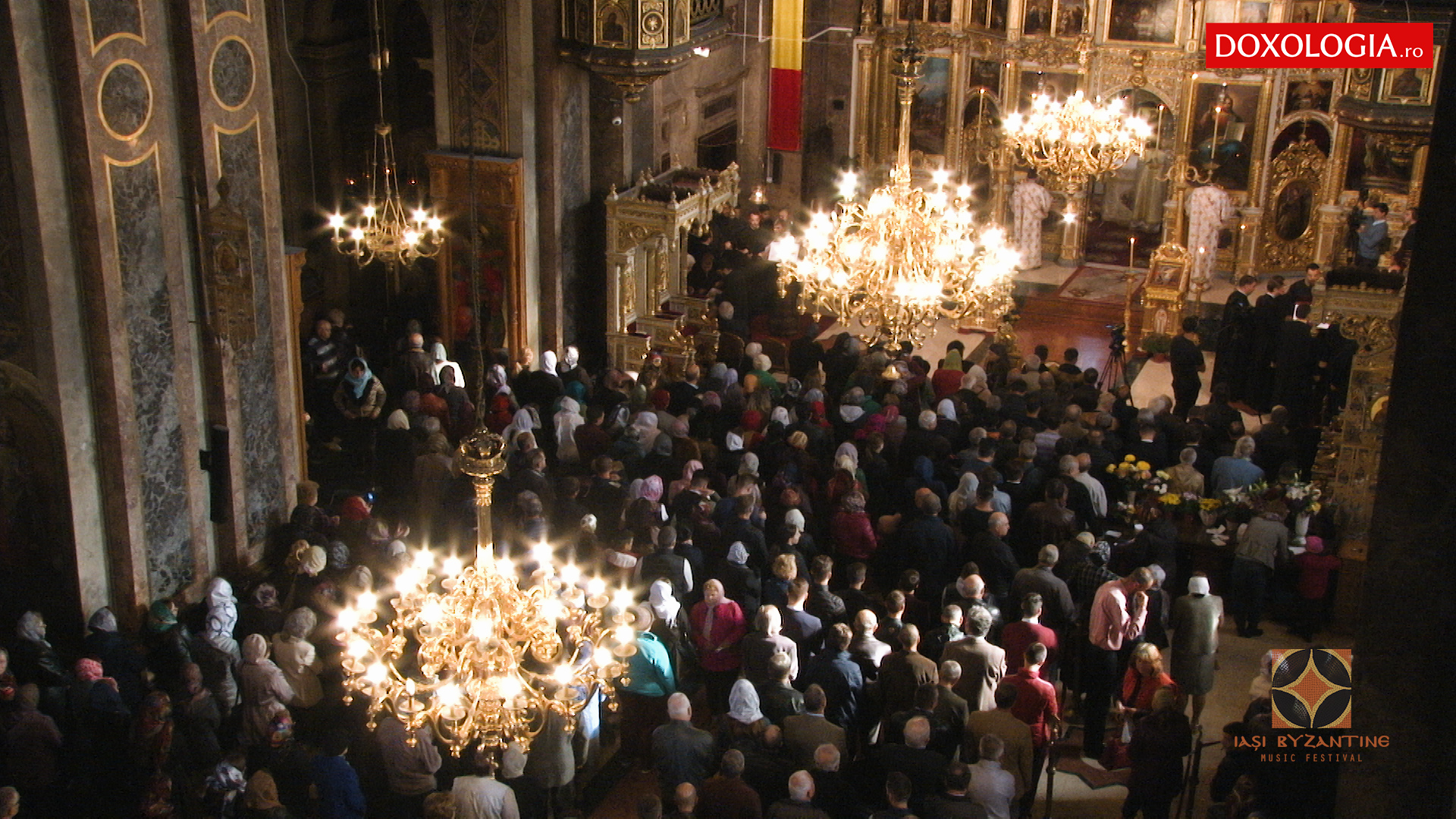 (Video) Antifonul I, glasul 8 (Psalmul 102) – în greacă și română