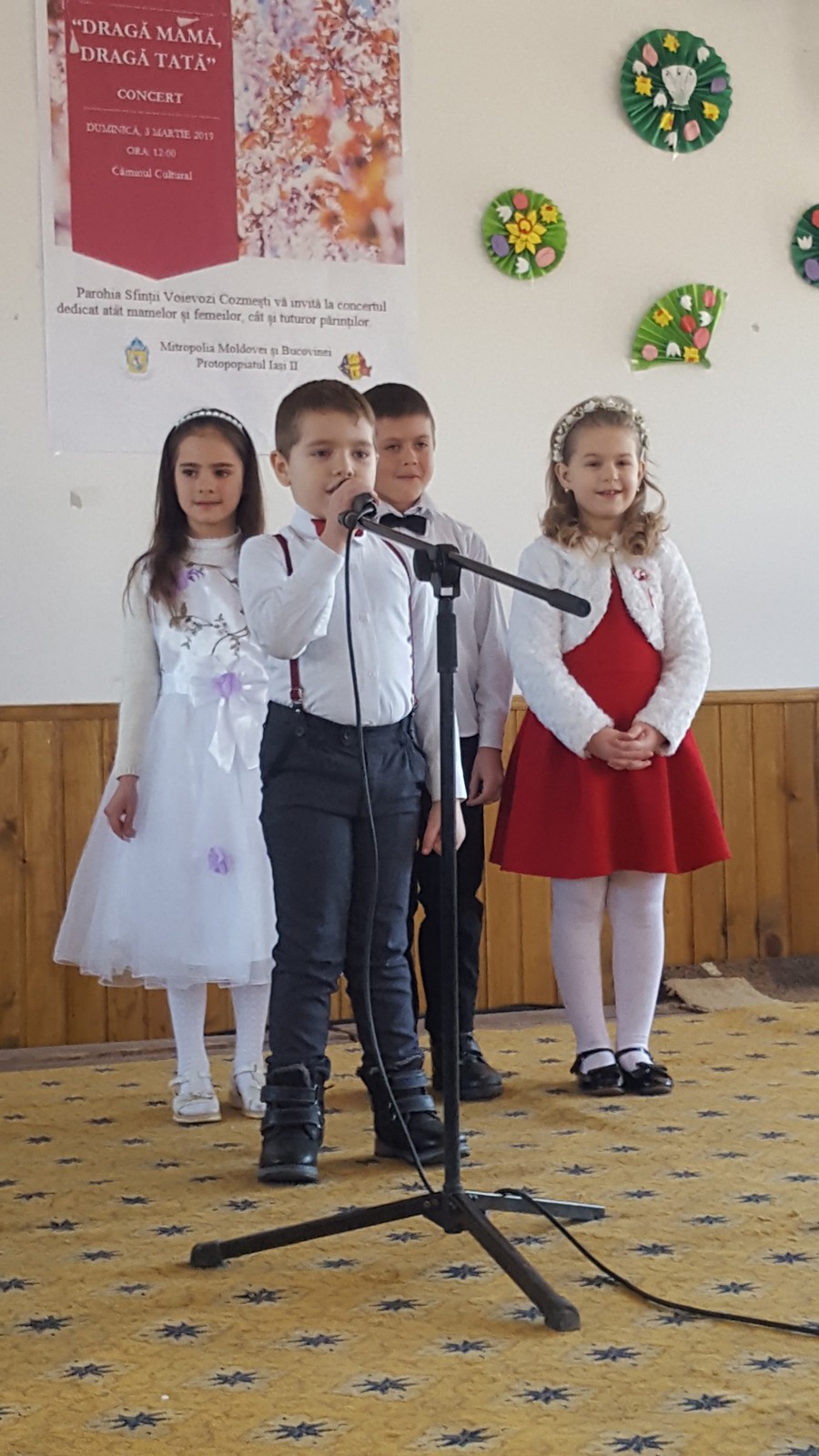 Concertul „Dragă mamă, dragă tată”, în Parohia Cozmeşti