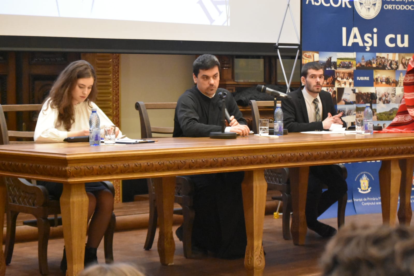 Conferinţă ASCOR despre univers şi contemplarea lui