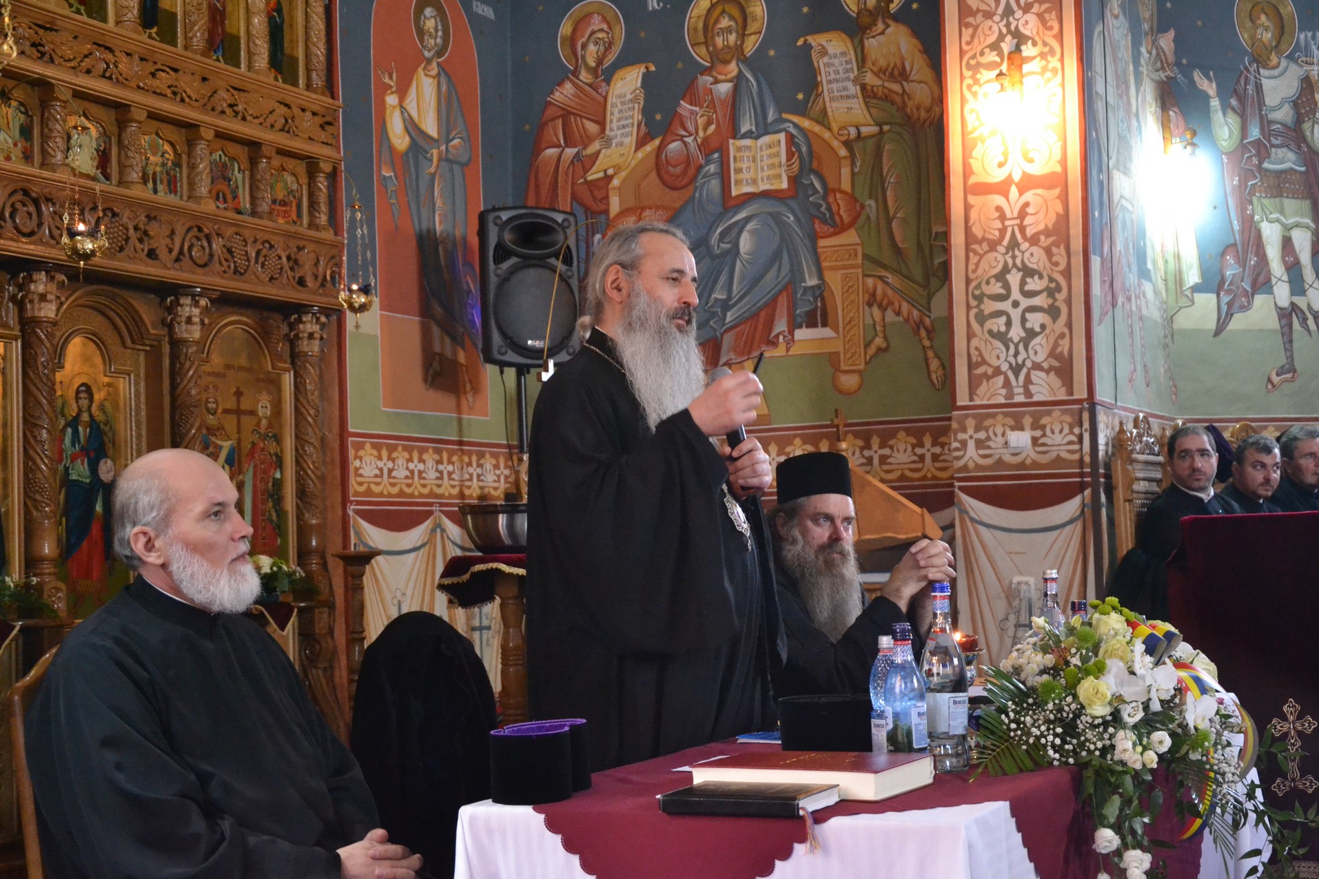 Satul românesc, omagiat în conferinţa de primăvară din Protopopiatul Piatra-Neamţ