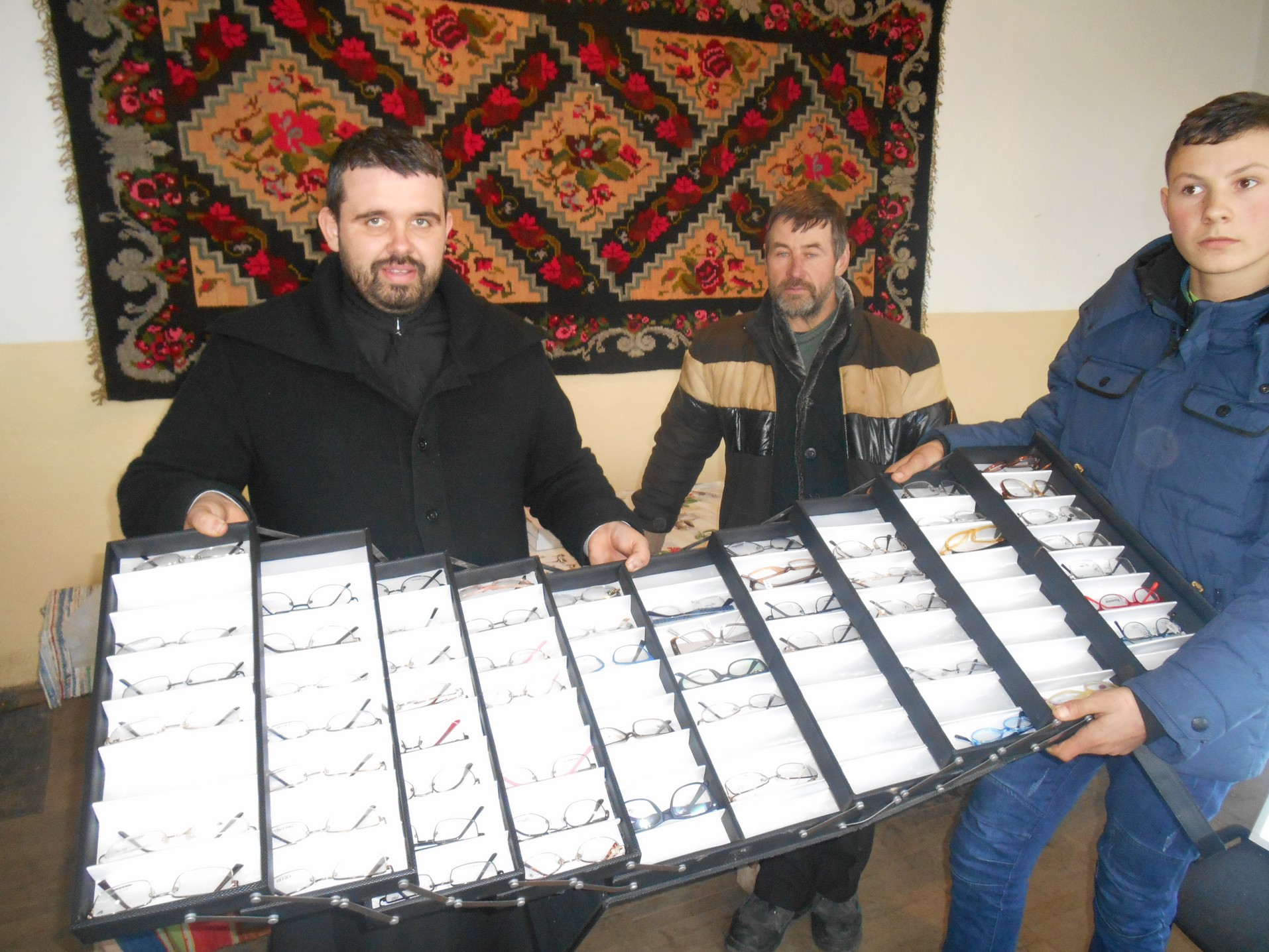 Consultații medicale gratuite, în parohiile Chişcăreni şi Sat Nou