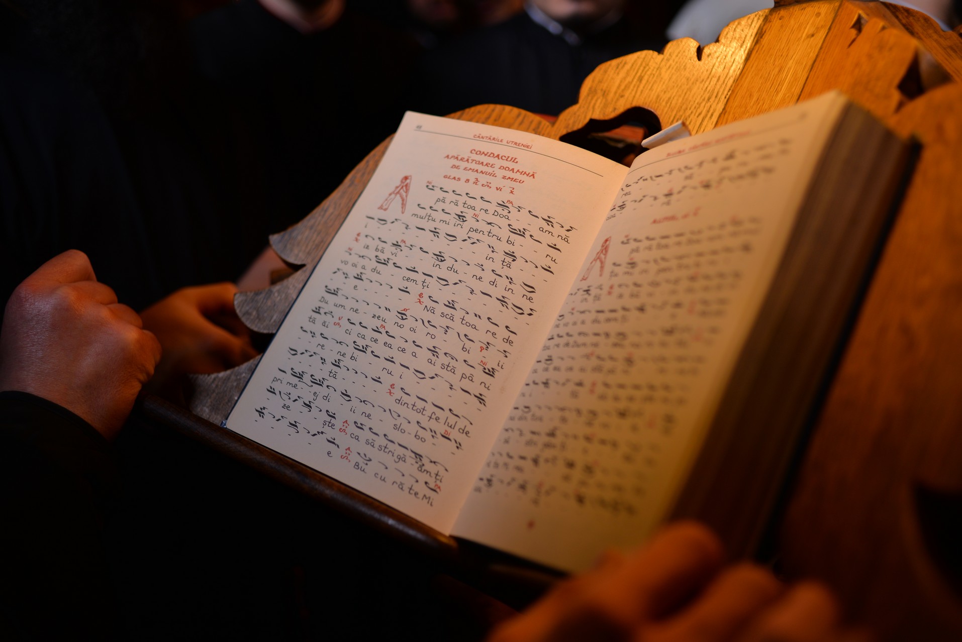 Hram la Sihăstria Voronei:„Pentru a ne cuprinde bucuria Duhului Sfânt, ne este necesară smerenia Maicii Domnului”