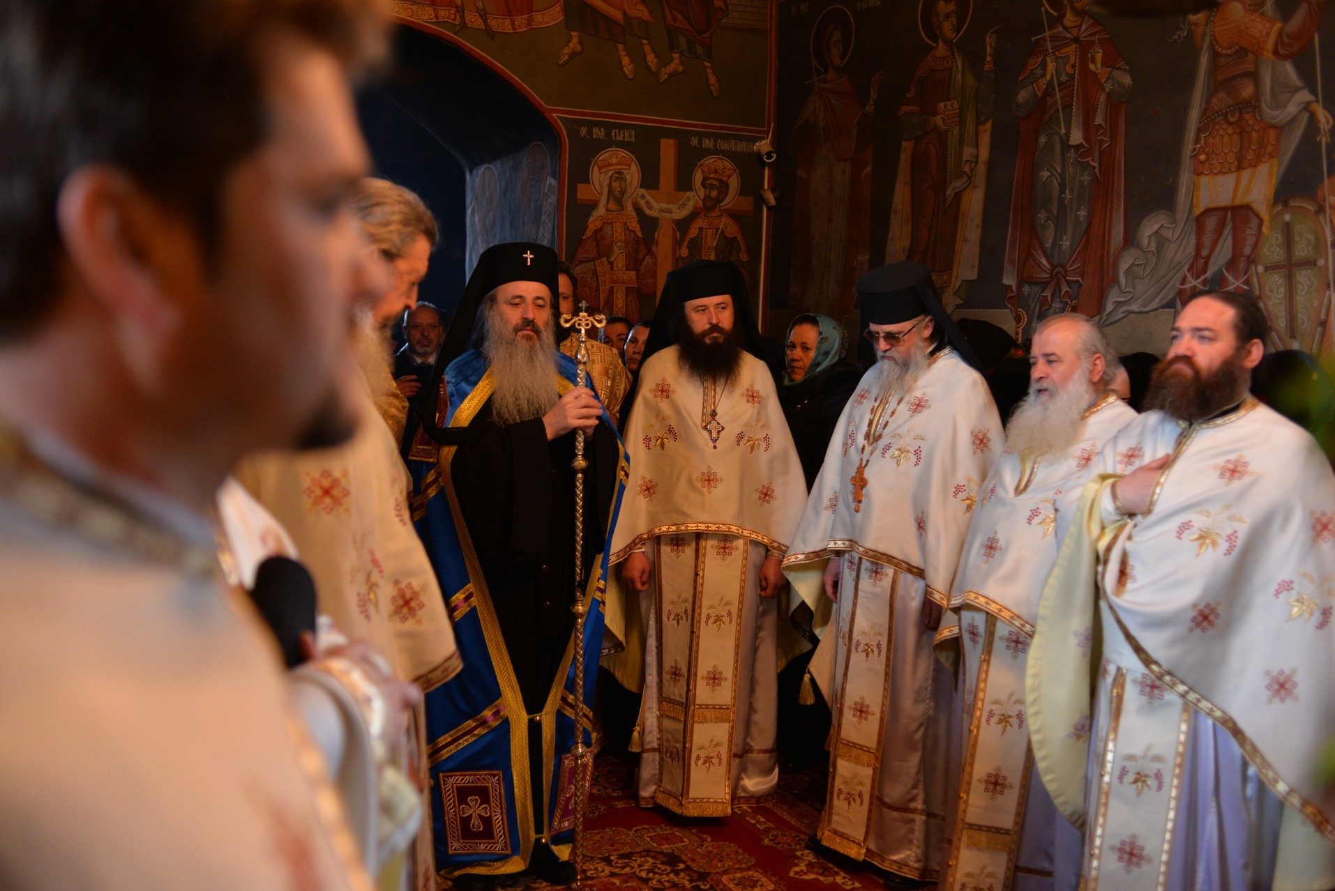 Hram la Sihăstria Voronei:„Pentru a ne cuprinde bucuria Duhului Sfânt, ne este necesară smerenia Maicii Domnului”