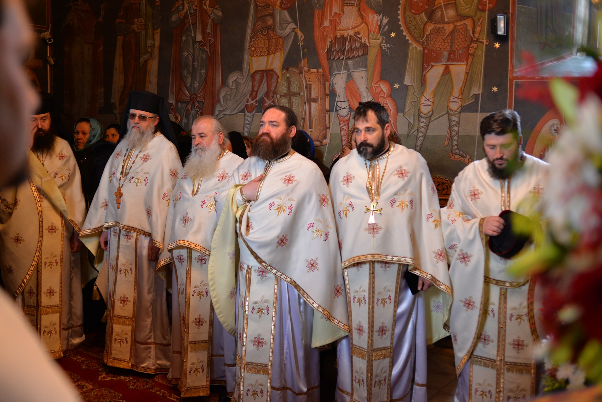 Hram la Sihăstria Voronei:„Pentru a ne cuprinde bucuria Duhului Sfânt, ne este necesară smerenia Maicii Domnului”