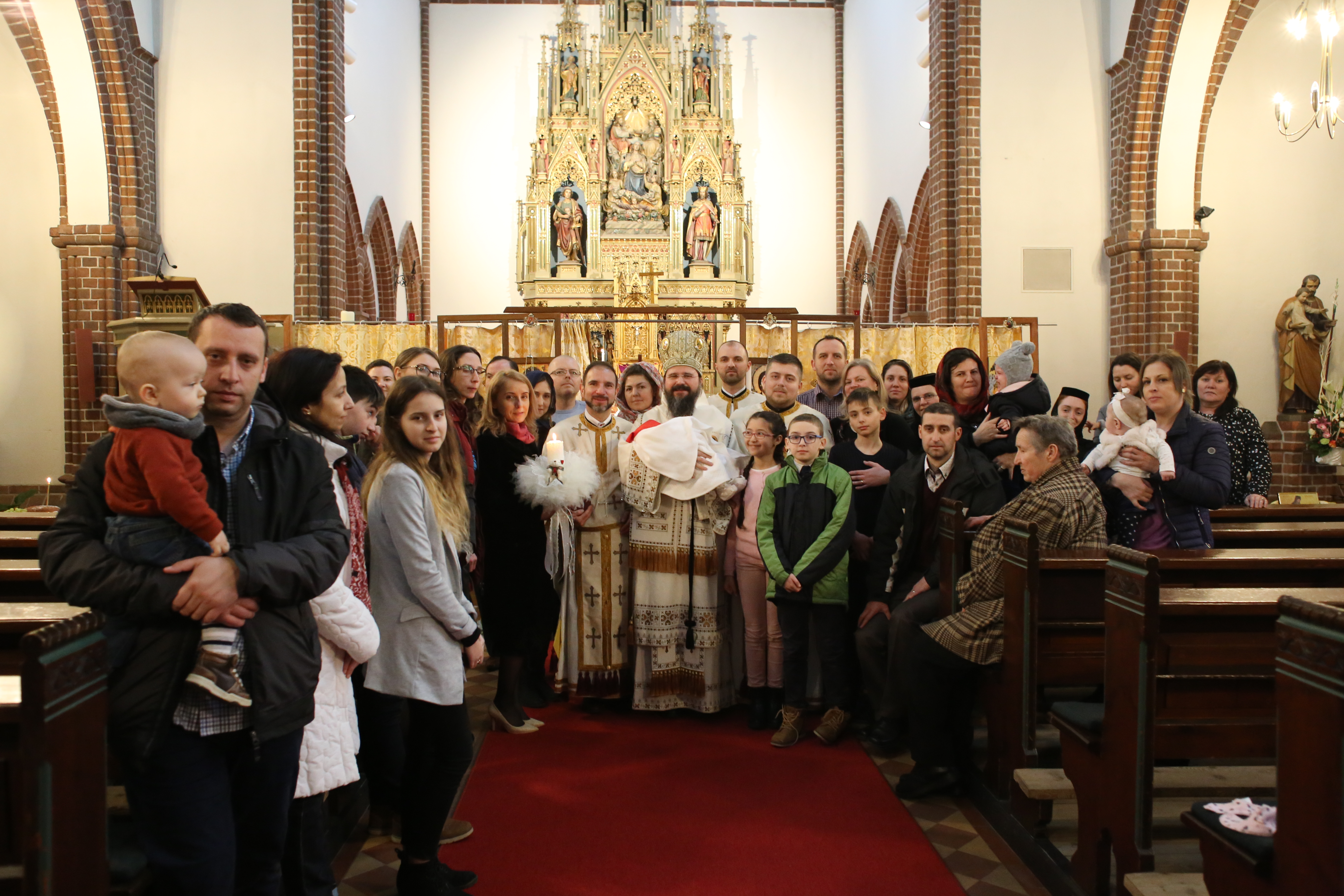 PS Părinte Episcop Macarie a instalat doi noi preoți slujitori în insula daneză Funen