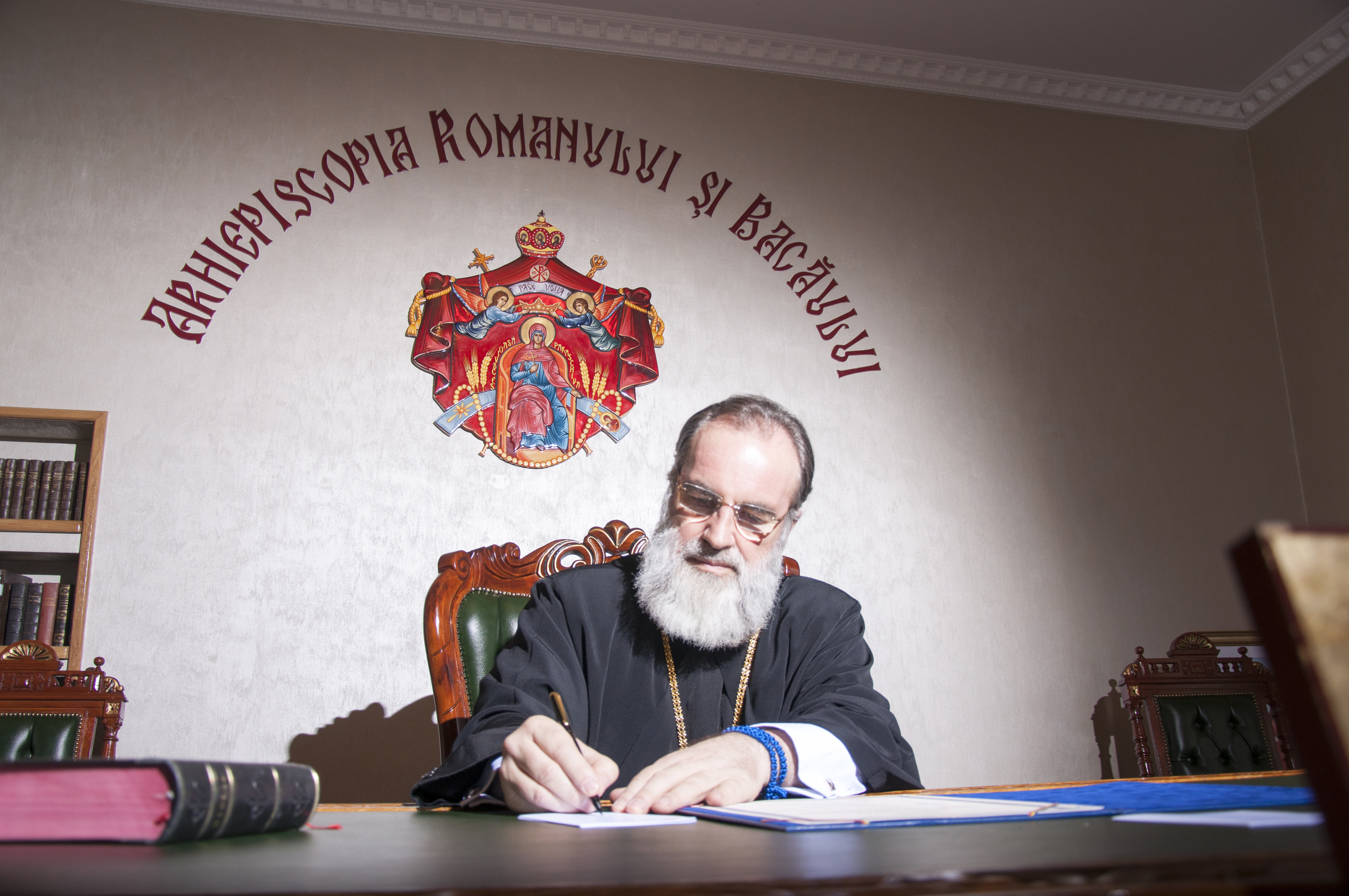 Un astfel de arhiereu se cuvenea să aveţi!