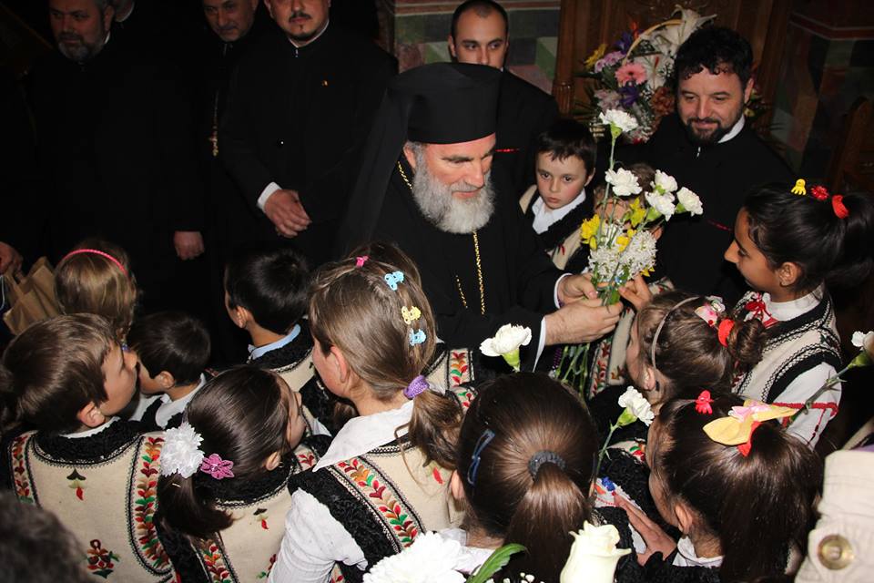 Un astfel de arhiereu se cuvenea să aveţi!