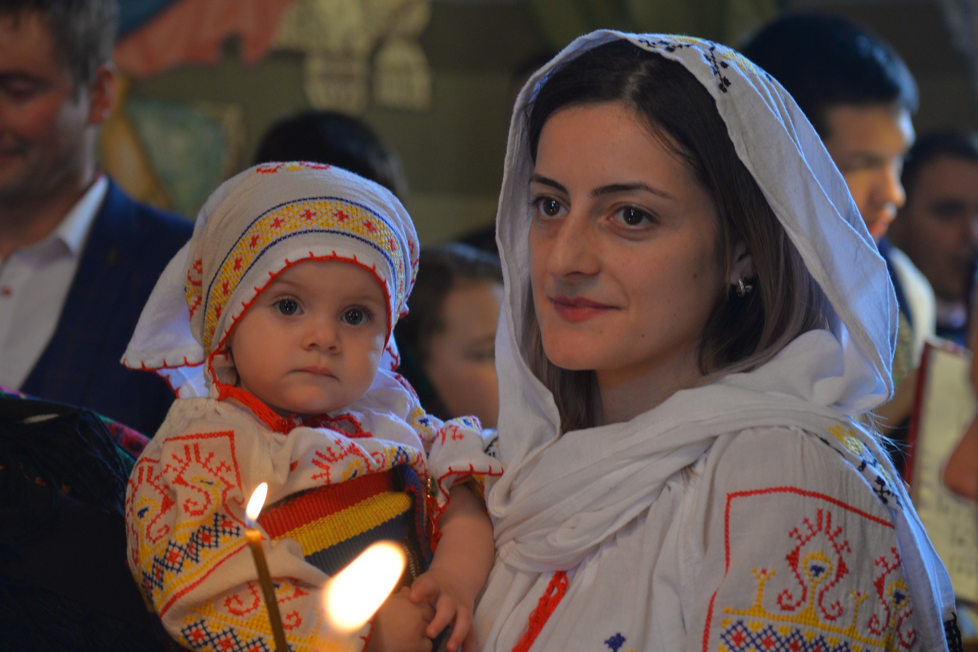 Liturghie arhierească și sfințire de casă parohială la Boboiești: „Fără taina postului nu poate fi concepută viața creștină”