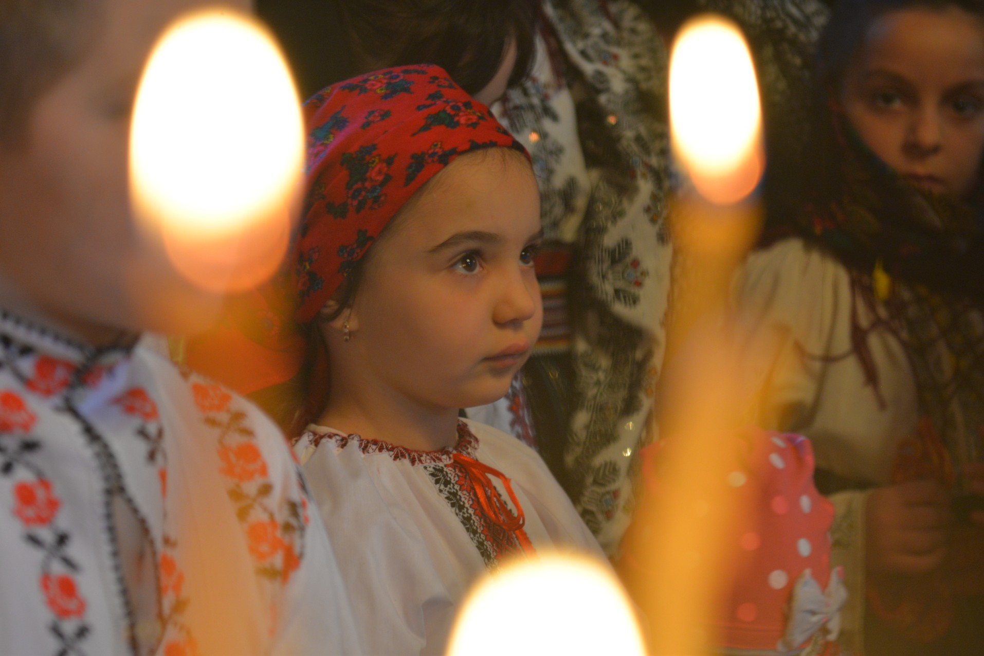 Liturghie arhierească și sfințire de casă parohială la Boboiești: „Fără taina postului nu poate fi concepută viața creștină”