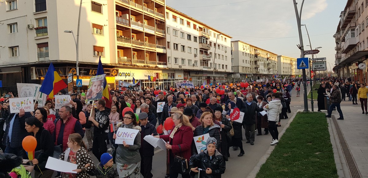 Evenimente dedicate vieţii din două eparhii ale Moldovei