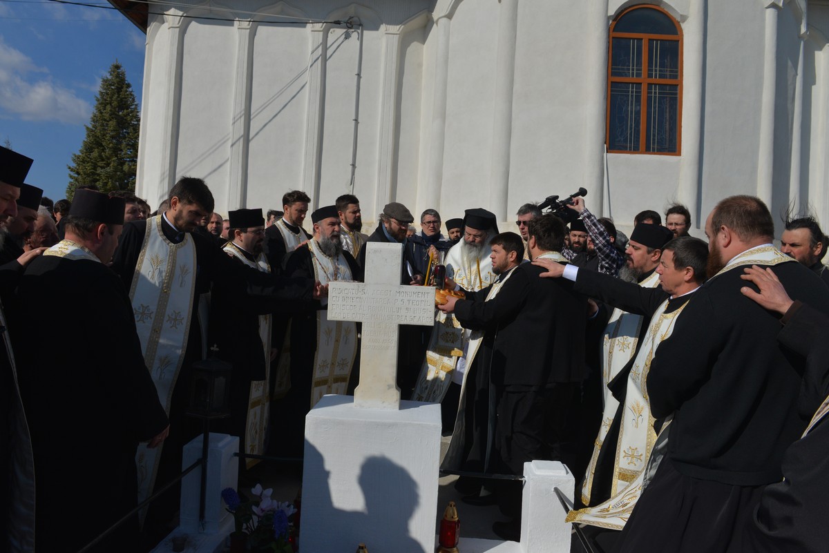 Simpozion dedicat Episcopului Grigore Leu, la Huşi