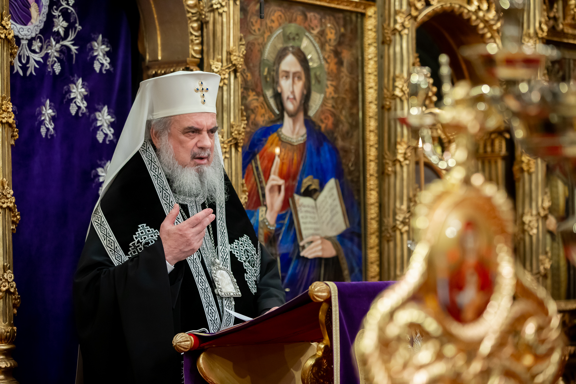 Părintele Patriarh Daniel: „Miluiește-mă Dumnezeule, miluiește-mă!” este apelul la unicul izvor al vieții veșnice – Hristos