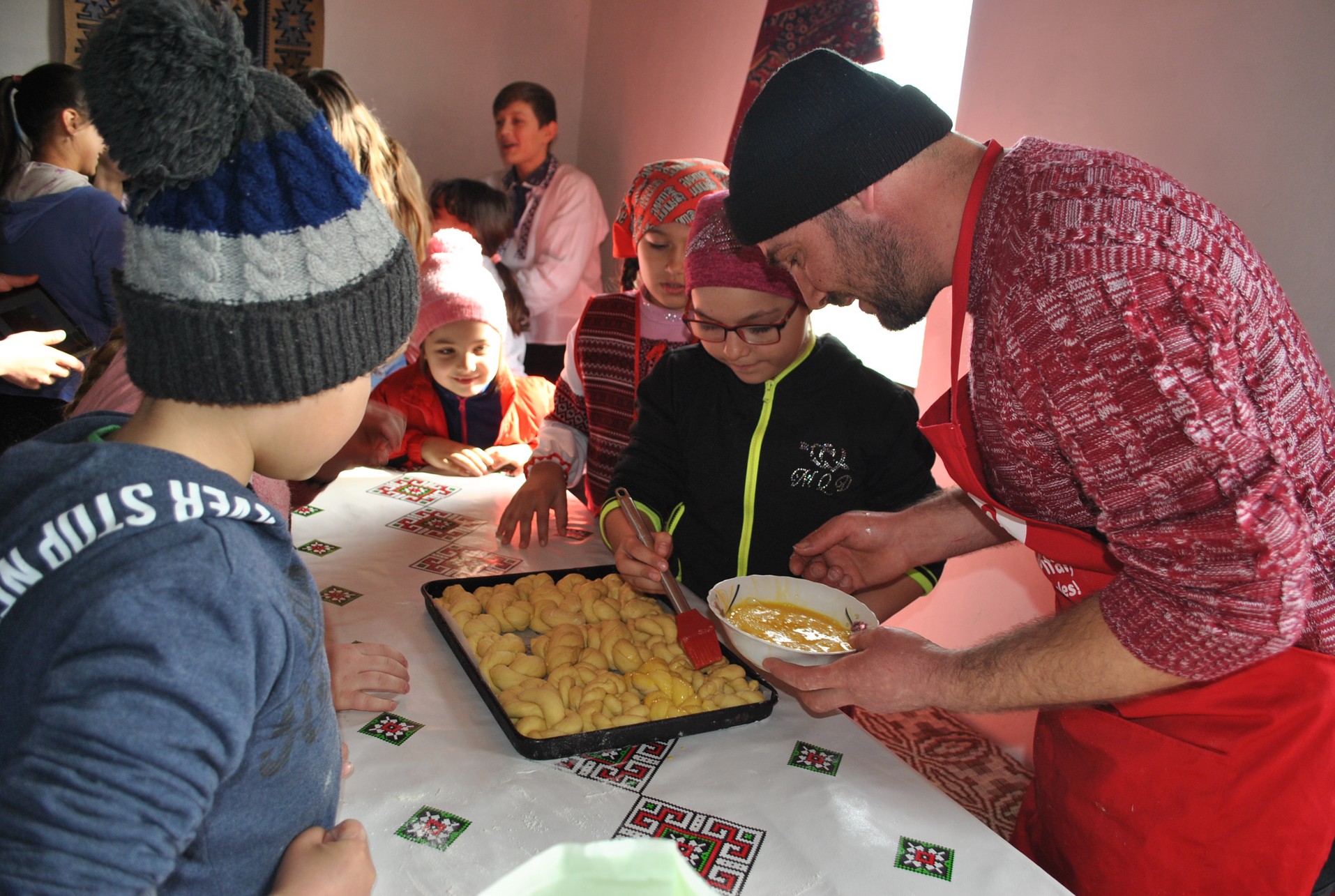 „Hristos: sufletul satului meu” în parohiile Buhăieni şi Drăgăneşti