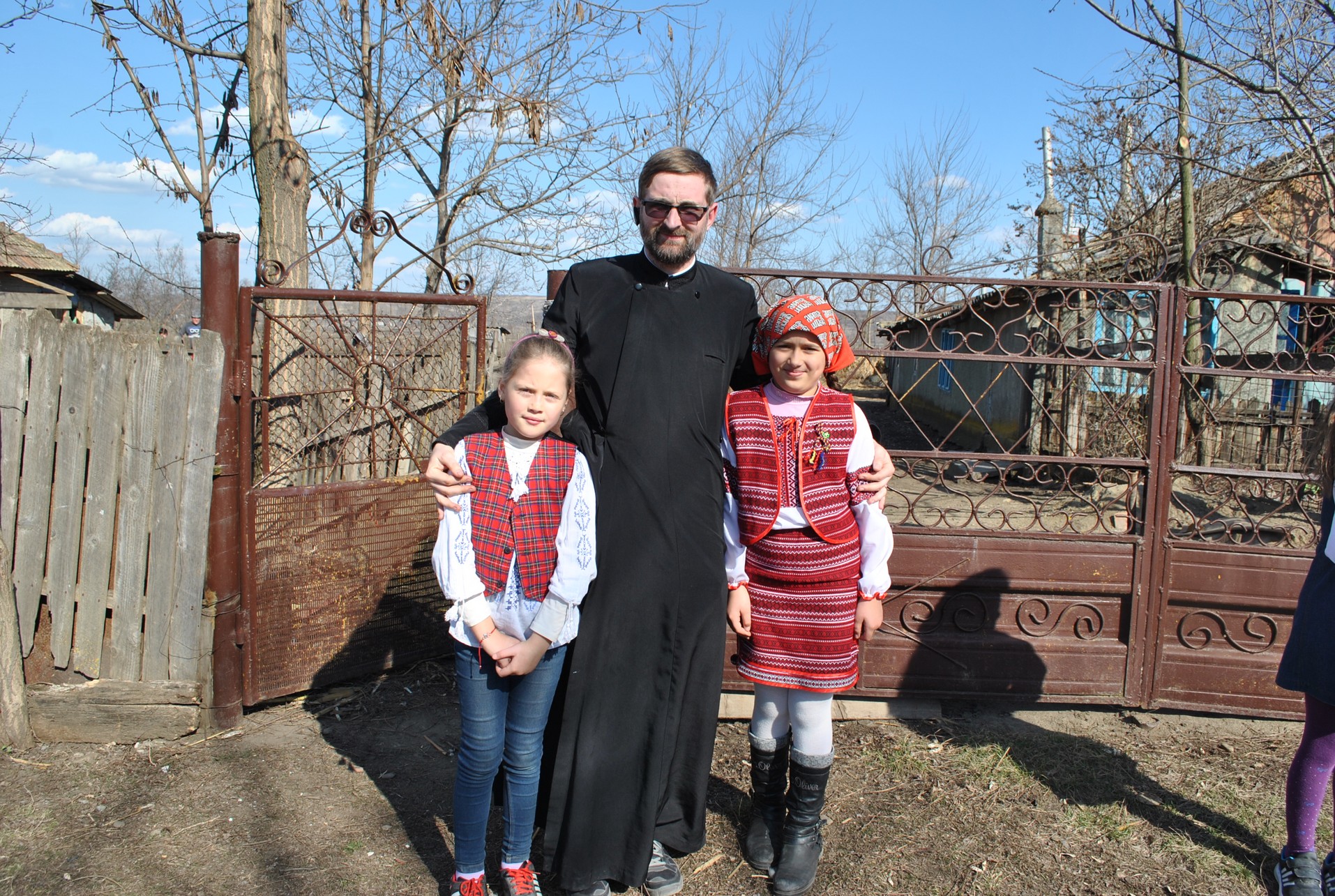 „Hristos: sufletul satului meu” în parohiile Buhăieni şi Drăgăneşti