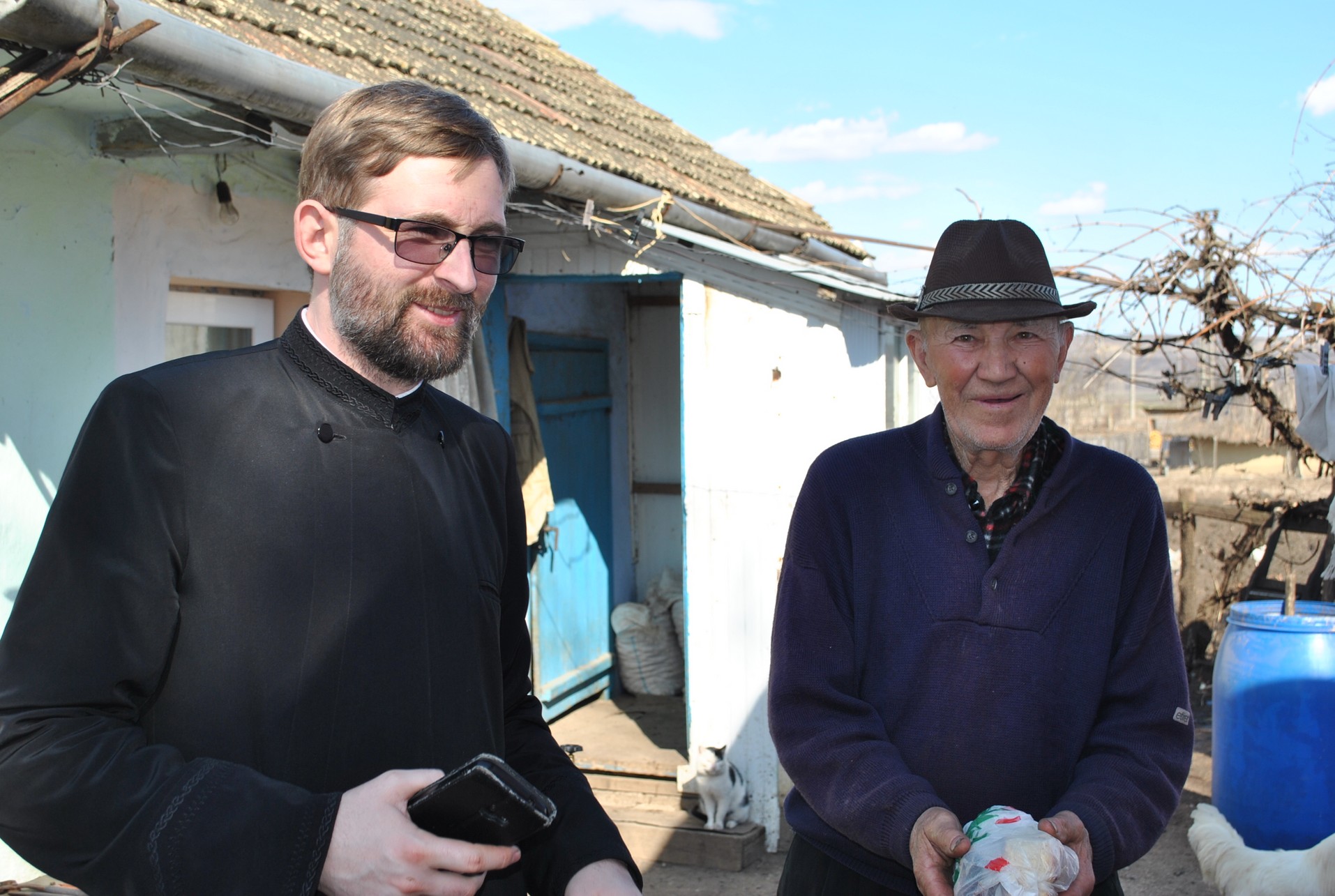 „Hristos: sufletul satului meu” în parohiile Buhăieni şi Drăgăneşti