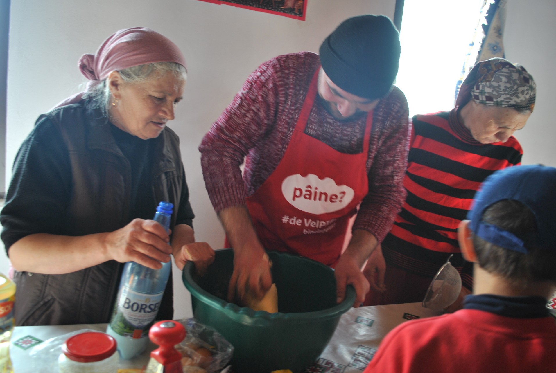 „Hristos: sufletul satului meu” în parohiile Buhăieni şi Drăgăneşti