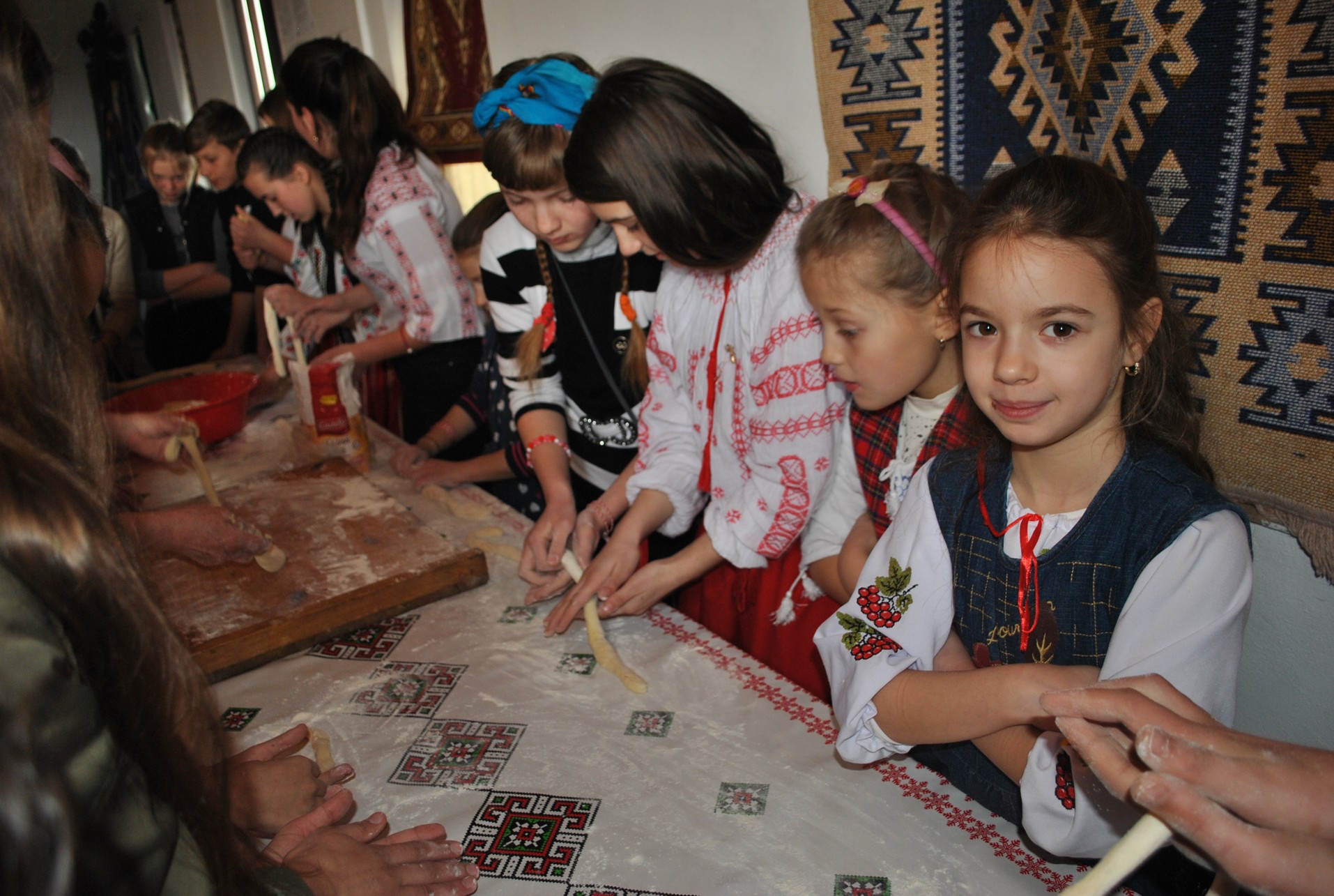 „Hristos: sufletul satului meu” în parohiile Buhăieni şi Drăgăneşti