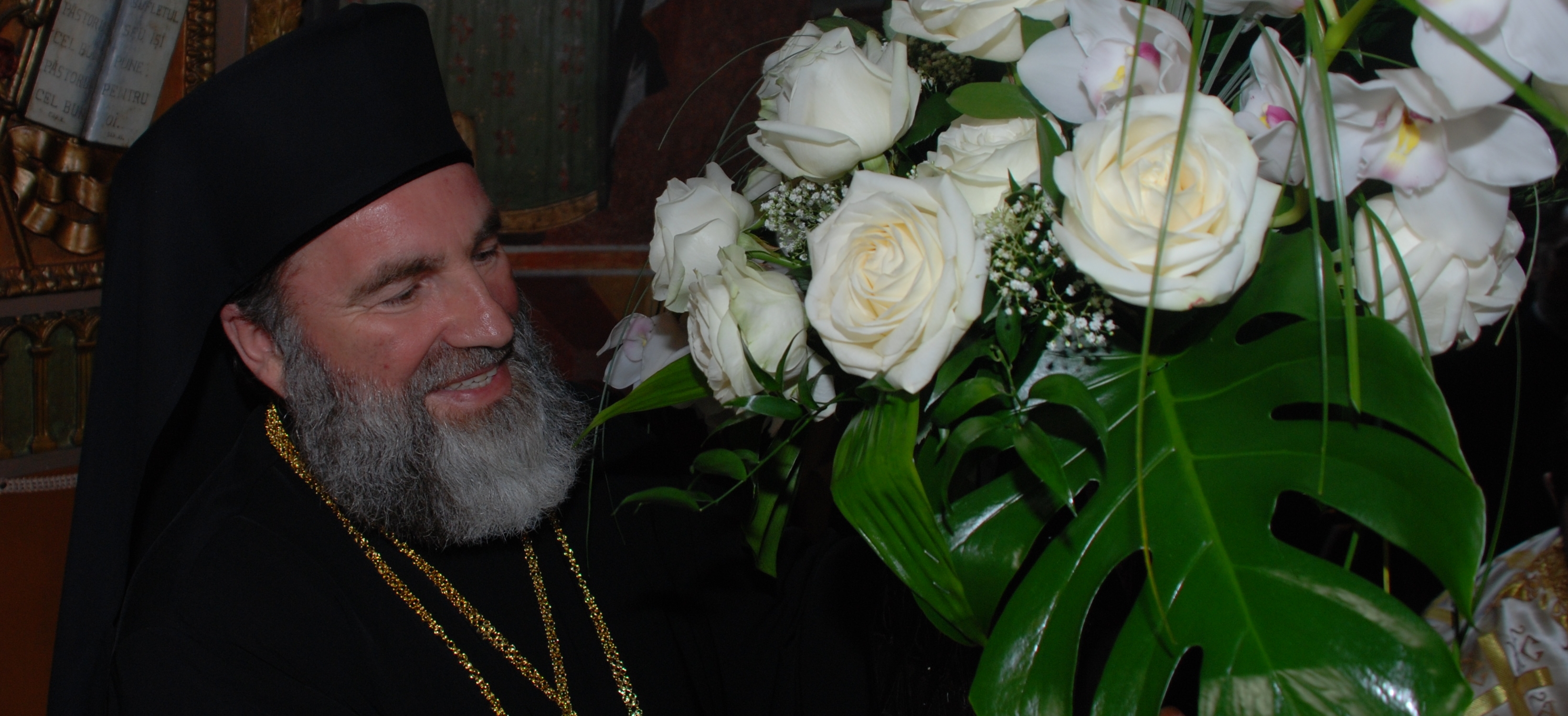 Un astfel de arhiereu se cuvenea să aveţi!