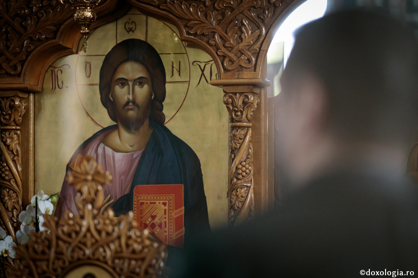 Gândurile unui smochin neroditor – pelerini pe drumul spre Înviere