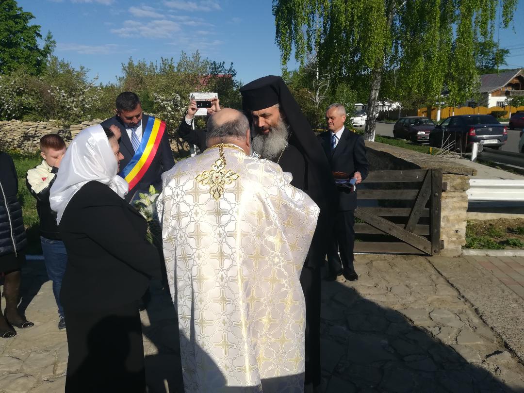 PS Antonie de Bălți la hramul ctitoriei Sfântului Voievod Ștefan cel Mare din Hârlău
