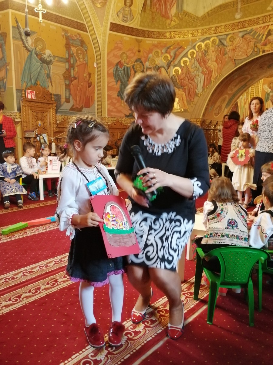 Ediție jubiliară a Concursului „Micii creştini” la Bicaz: „Este o lucrare binecuvântată întâlnirea noastră în Sfânta Biserică”