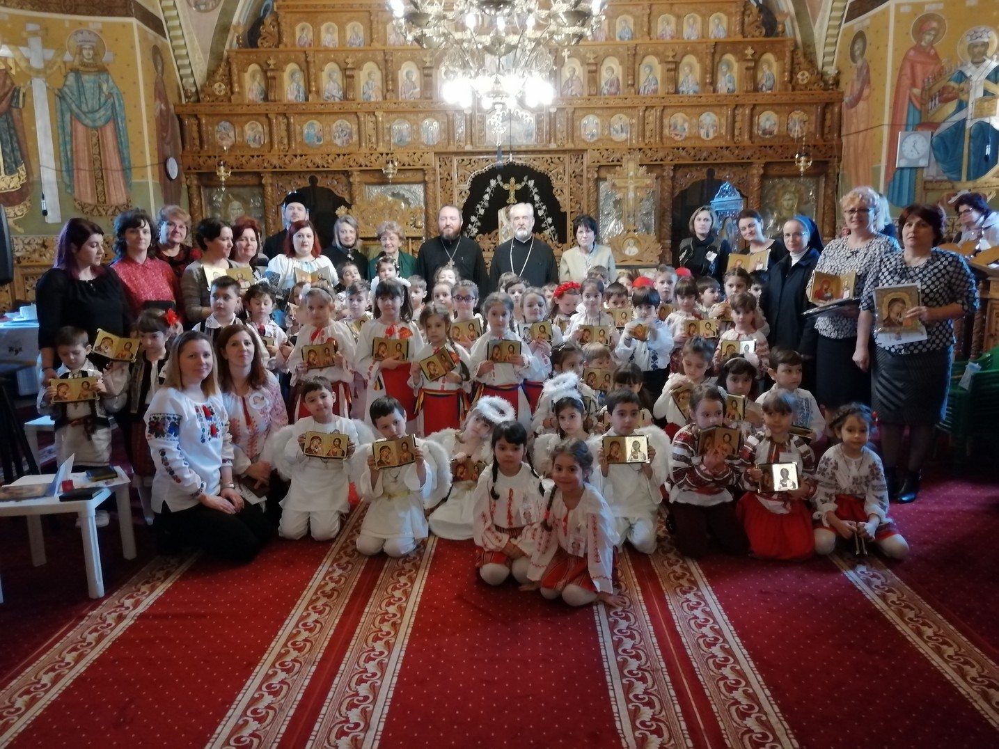 Ediție jubiliară a Concursului „Micii creştini” la Bicaz: „Este o lucrare binecuvântată întâlnirea noastră în Sfânta Biserică”