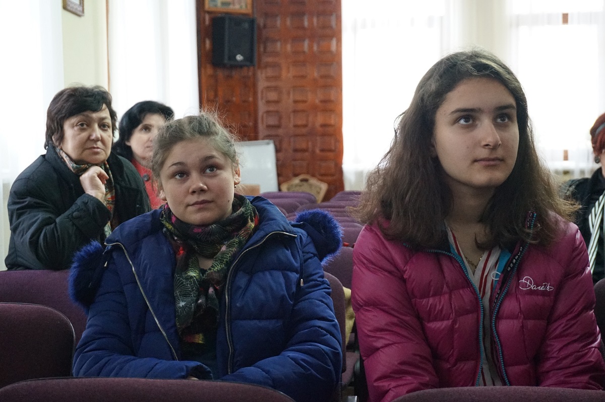 Parohia Găneşti din Protopopiatul Pașcani, finalistă în etapa eparhială a Concursului catehetic „Hristos, Sufletul satului meu”