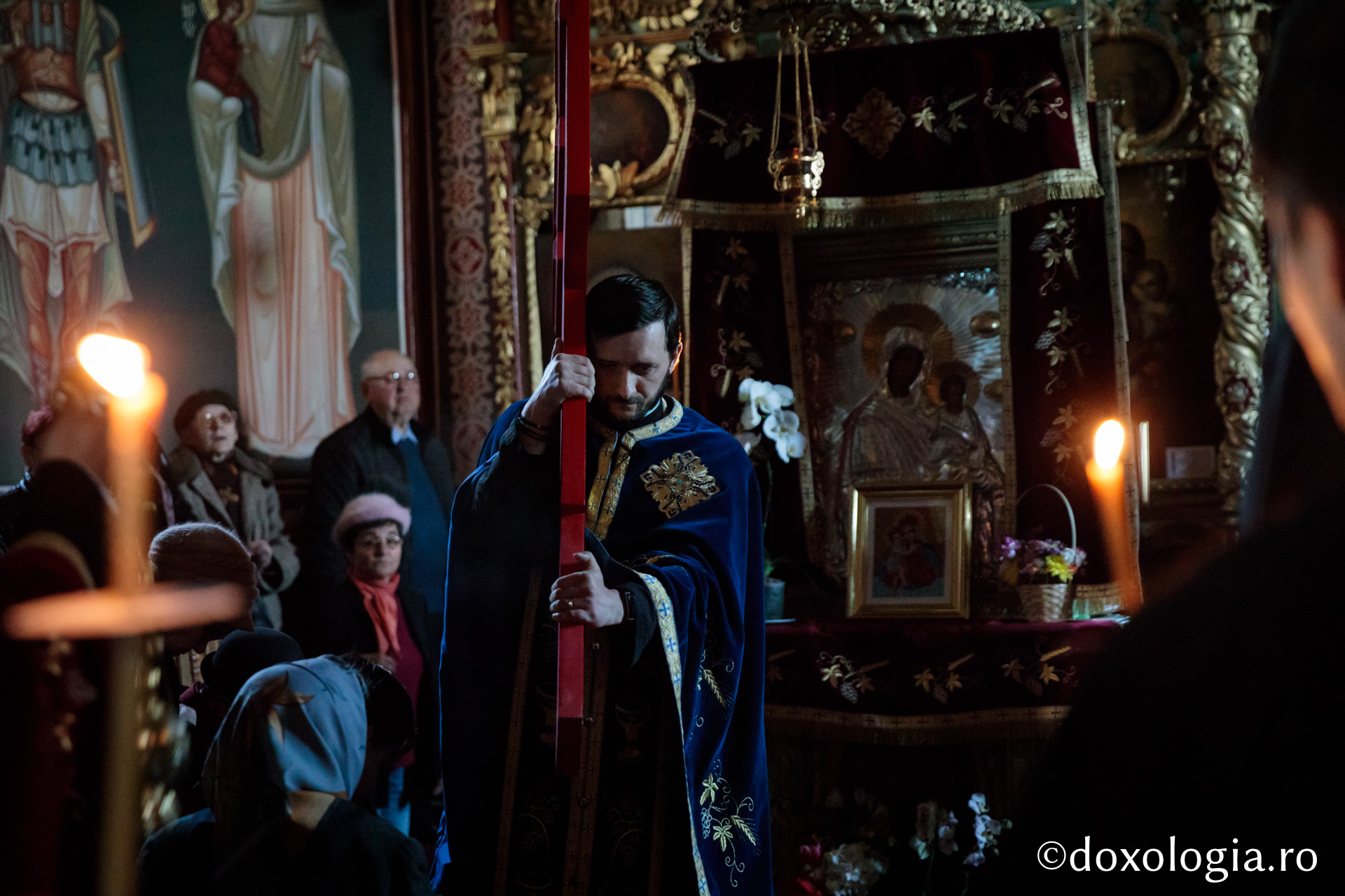 Și eu L-am răstignit pe Hristos – pelerini pe drumul spre Înviere