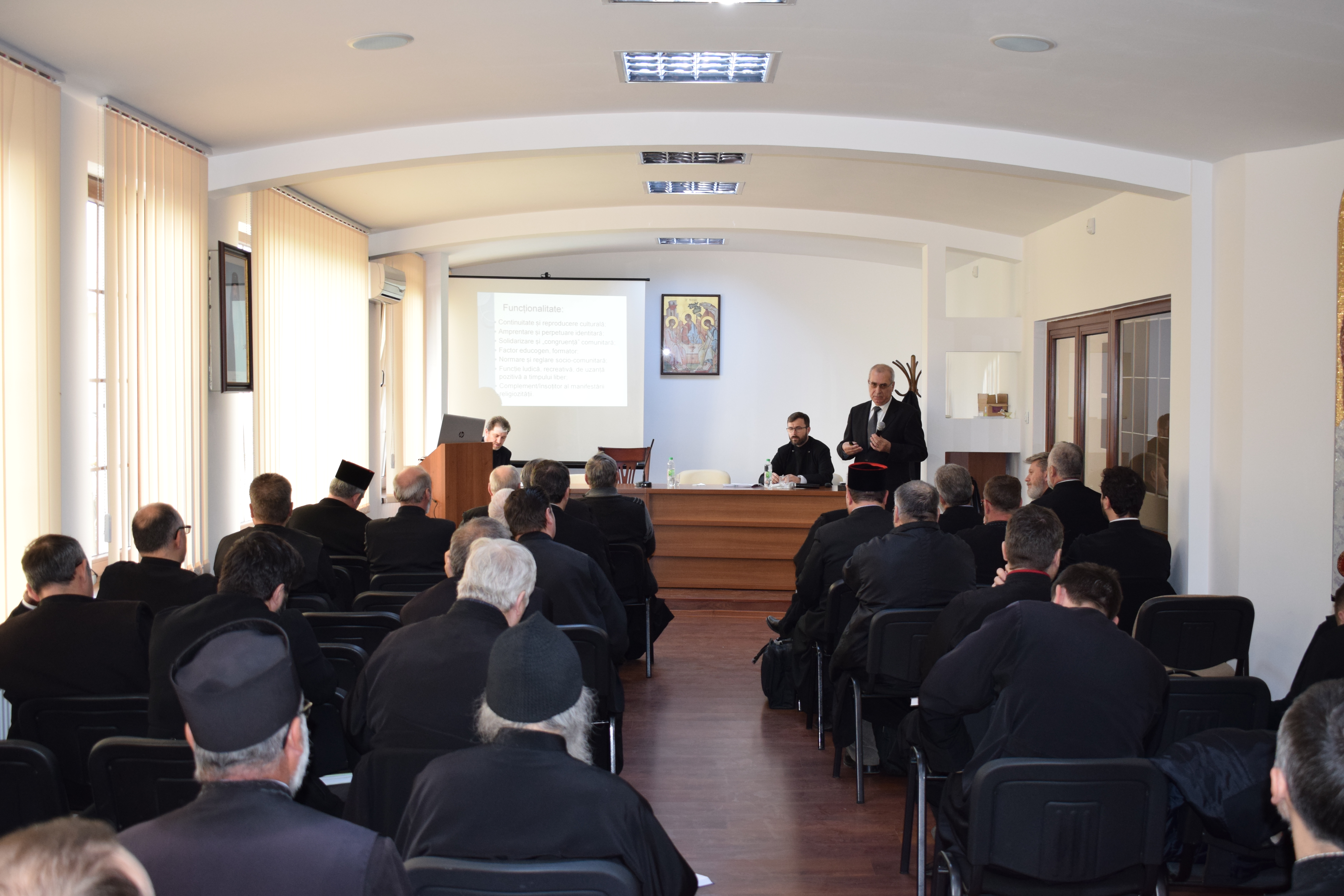 Prof. Constantin Cucoş, invitat la şedinţa lunară a preoţilor Protopopiatului 2 Iaşi