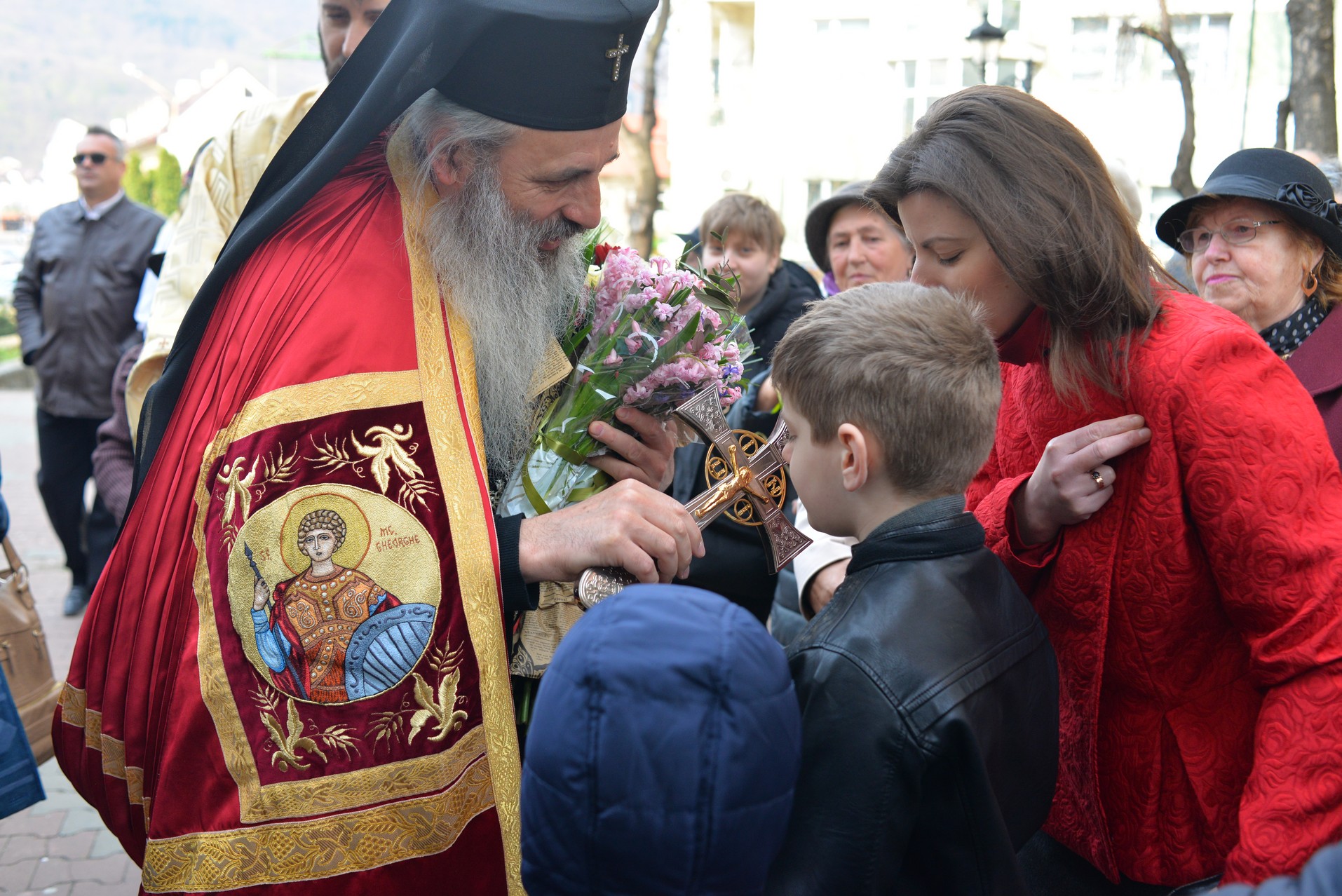 „Cum putem intra cu Domnul în Ierusalim?”. Mitropolitul Moldovei și Bucovinei a răspuns la această întrebare în Duminica Floriilor