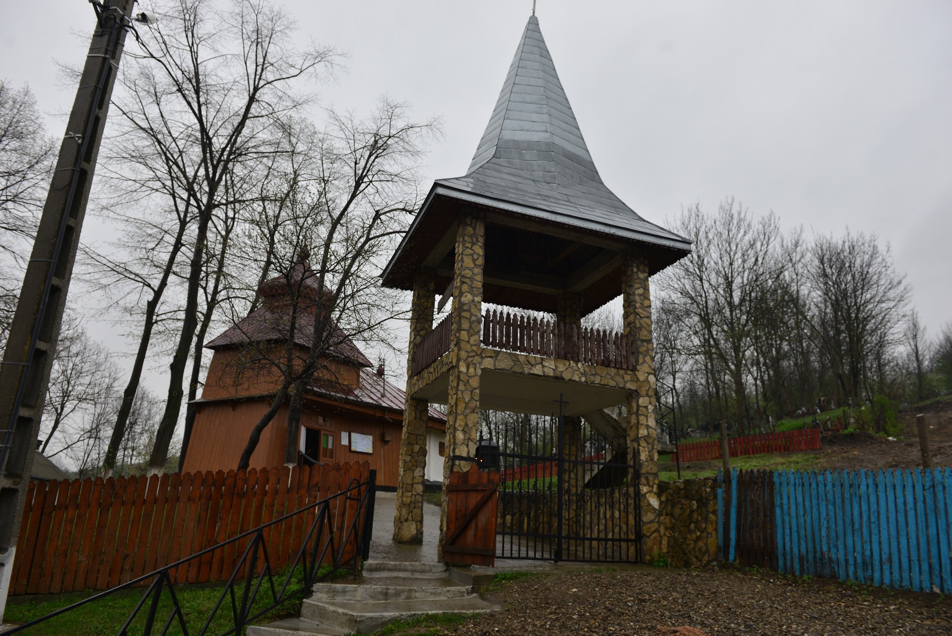 IPS Mitropolit Teofan, la Rădeni: „Să recunoaștem că suntem oameni păcătoși - acesta este primul pas către Dumnezeu”