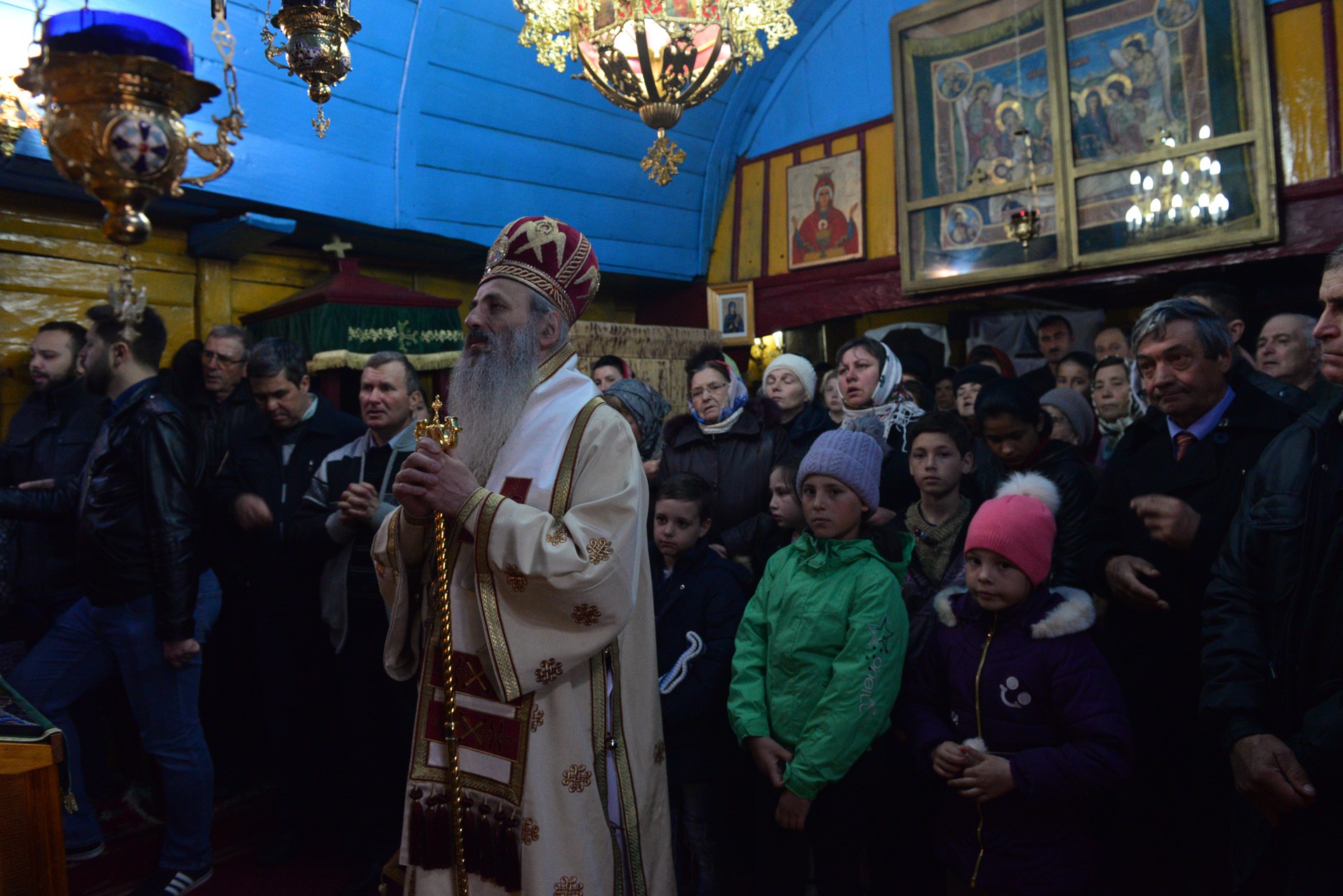 IPS Mitropolit Teofan, la Rădeni: „Să recunoaștem că suntem oameni păcătoși - acesta este primul pas către Dumnezeu”