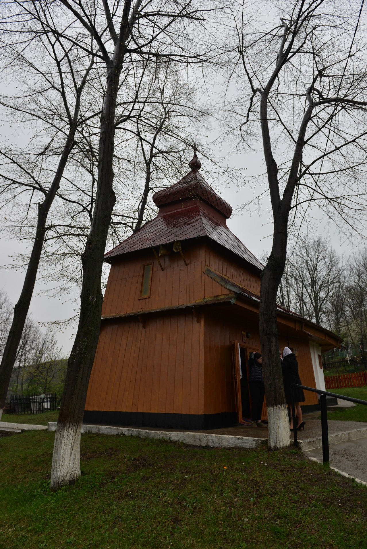 IPS Mitropolit Teofan, la Rădeni: „Să recunoaștem că suntem oameni păcătoși - acesta este primul pas către Dumnezeu”