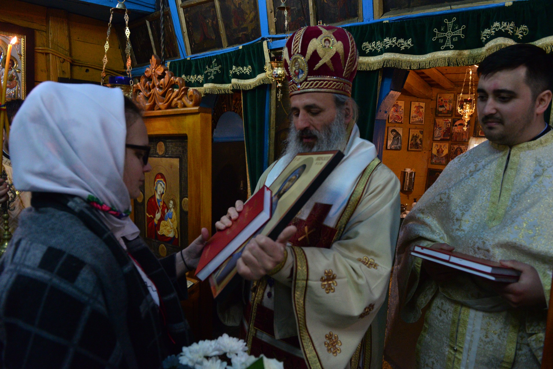 IPS Mitropolit Teofan, la Rădeni: „Să recunoaștem că suntem oameni păcătoși - acesta este primul pas către Dumnezeu”