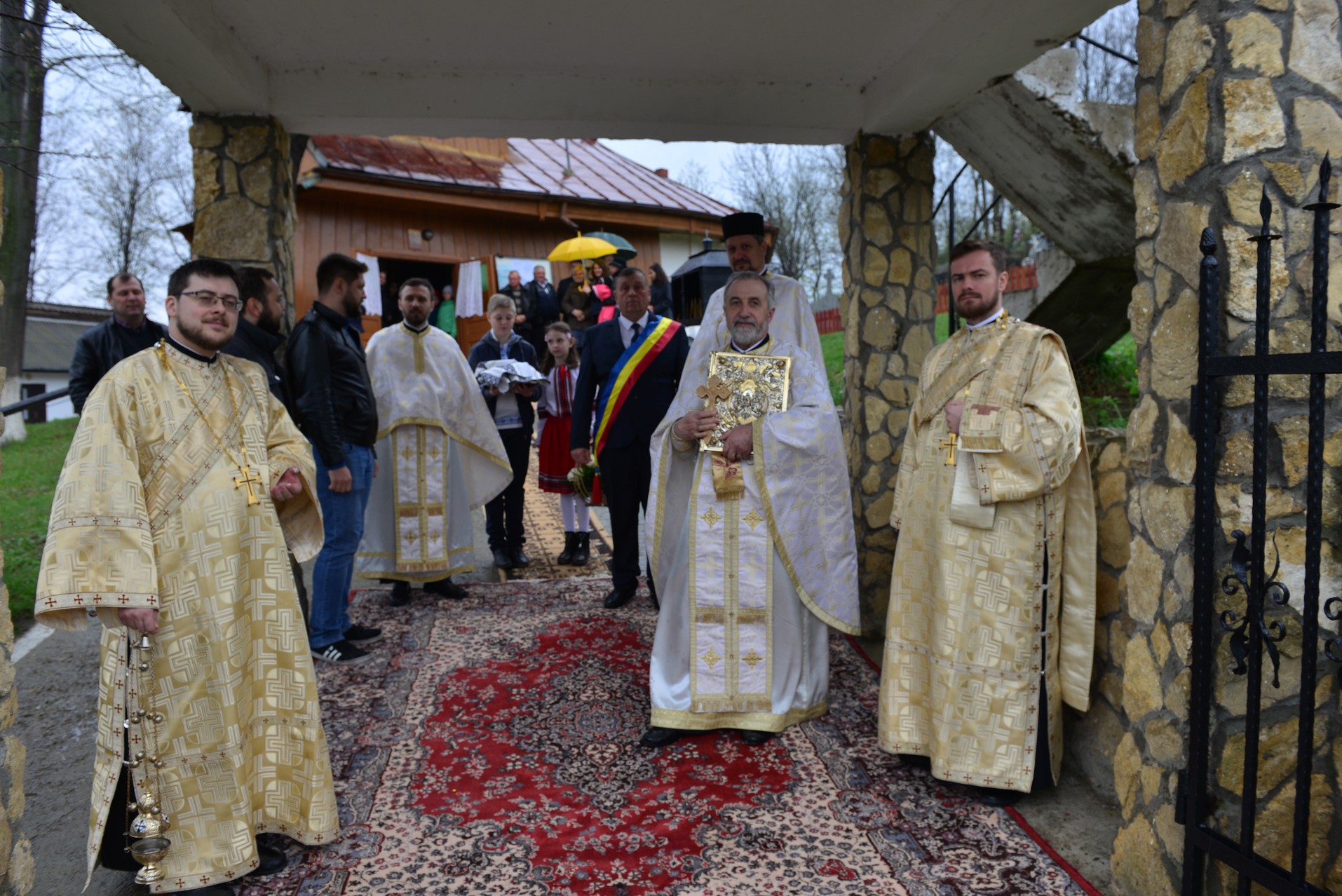 IPS Mitropolit Teofan, la Rădeni: „Să recunoaștem că suntem oameni păcătoși - acesta este primul pas către Dumnezeu”