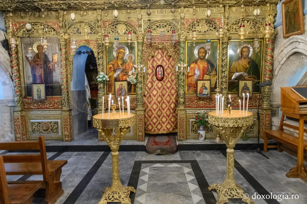 Biserica cu hramul Sfântului Apostol Iacob, ruda Domnului, se află în Sfânta Cetate a Ierusalimului, în partea stângă a curţii Bazilicii Sfântului Mormânt (Foto: pr. Silviu Cluci) Paraclisul „Sfântul Apostol Iacob” din Ierusalim