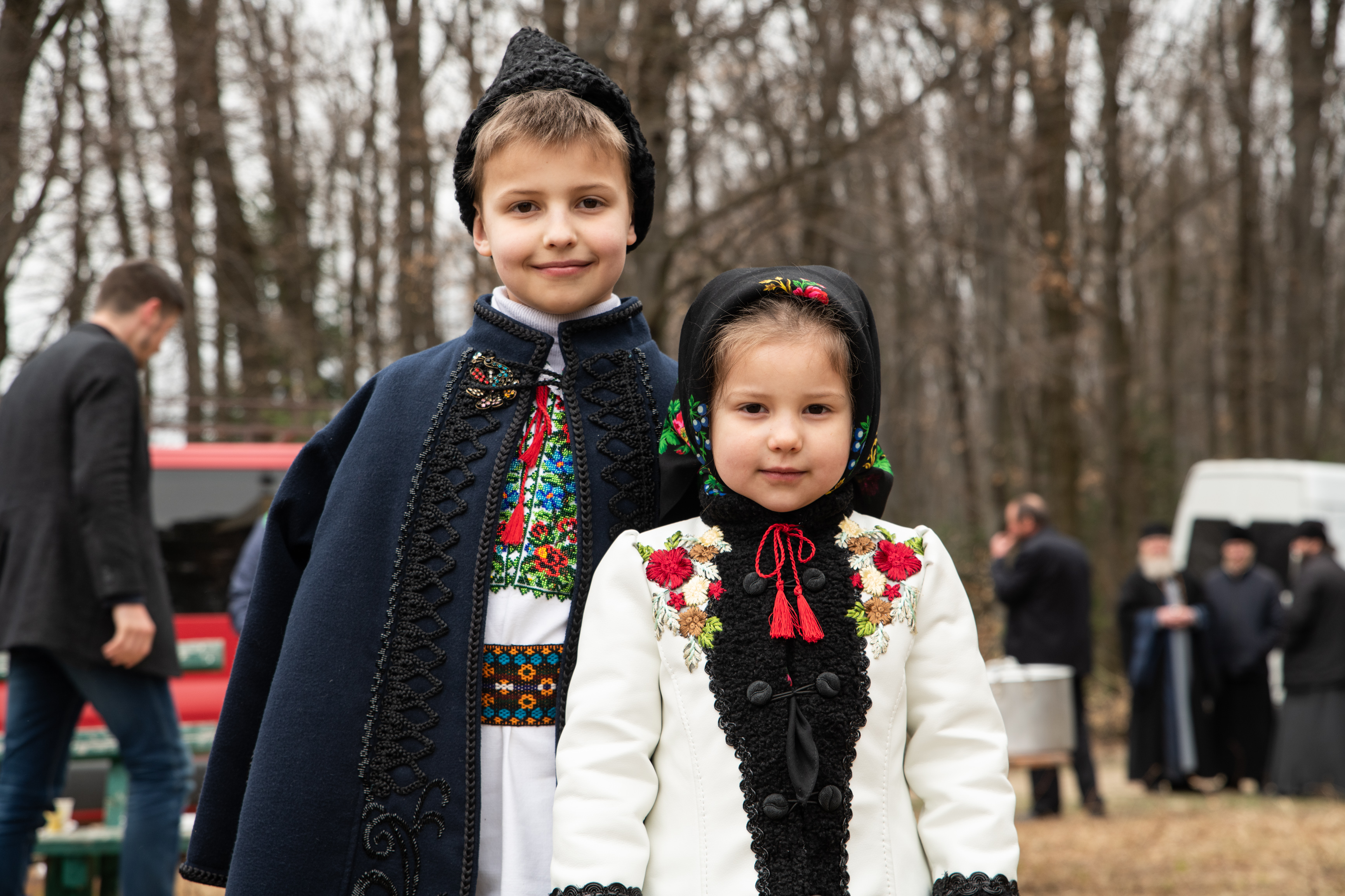 Românii căzuți la Fântâna Albă pe 1 aprilie 1941, pomeniţi atât la locul martiriului, cât și la Mănăstirea Putna