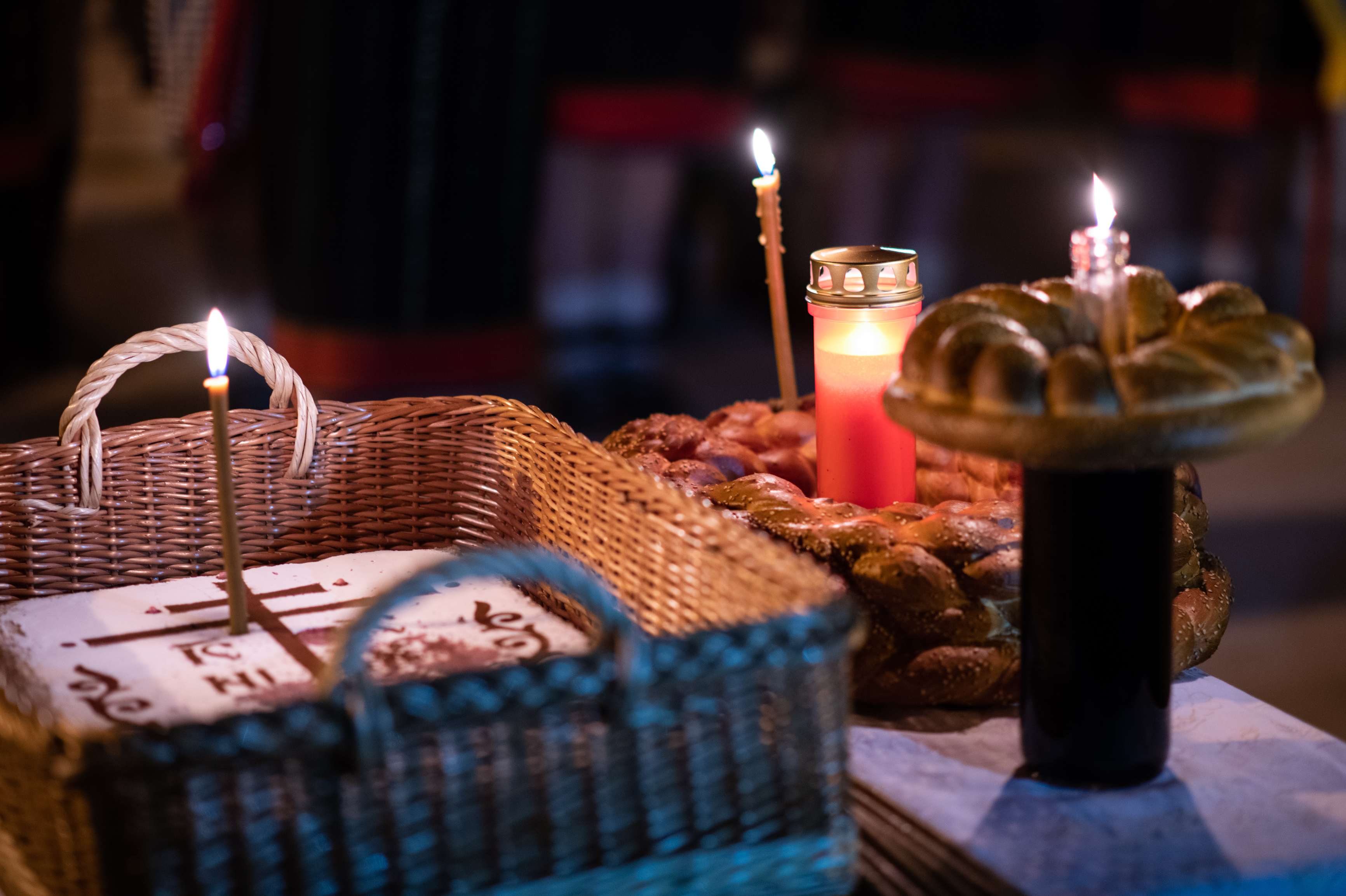 Românii căzuți la Fântâna Albă pe 1 aprilie 1941, pomeniţi atât la locul martiriului, cât și la Mănăstirea Putna